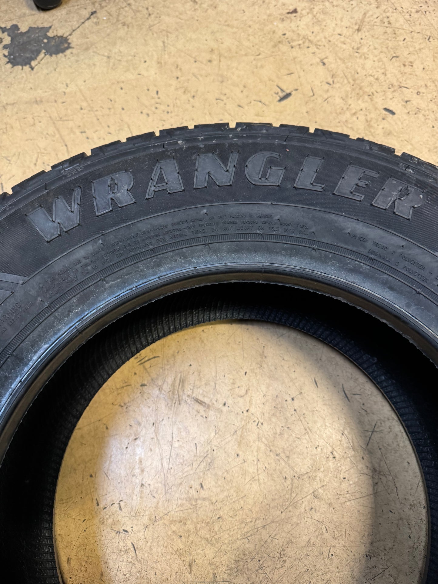 GOODYEAR WRANGLER WORKHORSE HT BSW LT 235 65 16 121/119R 10PLY ALL SEASON TIRE 131195995