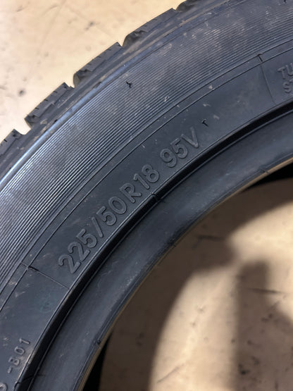 TOYO CELSIUS BSW P 225 50 18 95V ALL SEASON TIRE 129180