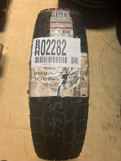 NEW OLD STOCK COOPER DISCOVERER AT3 LT  LT 235 85 16 120/116R LRE 10PLY ALL SEASON  90000032592