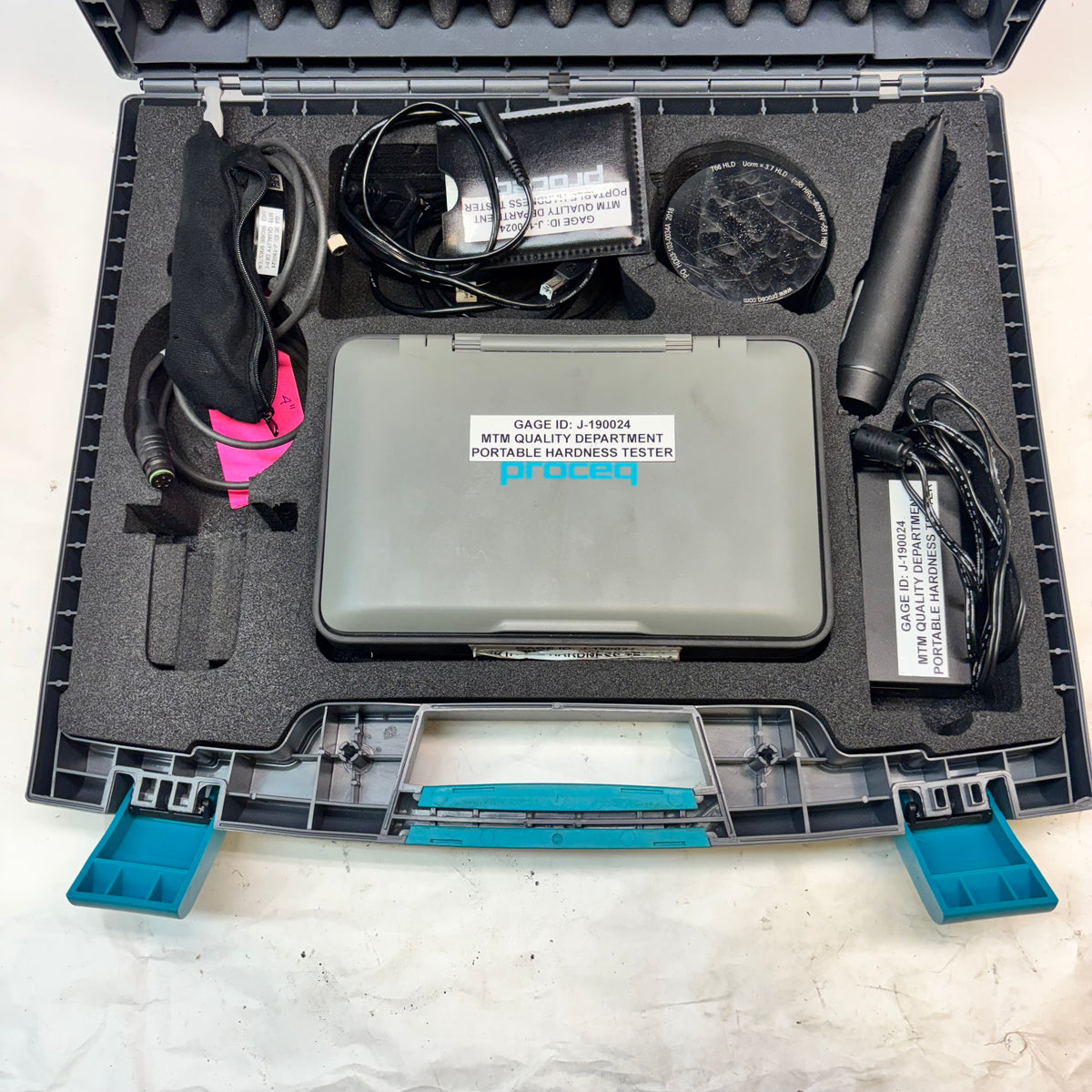 USED PROCEQ EQUOTIP 550 HARDNESS TESTER W/UCI PROBE & STANDARD