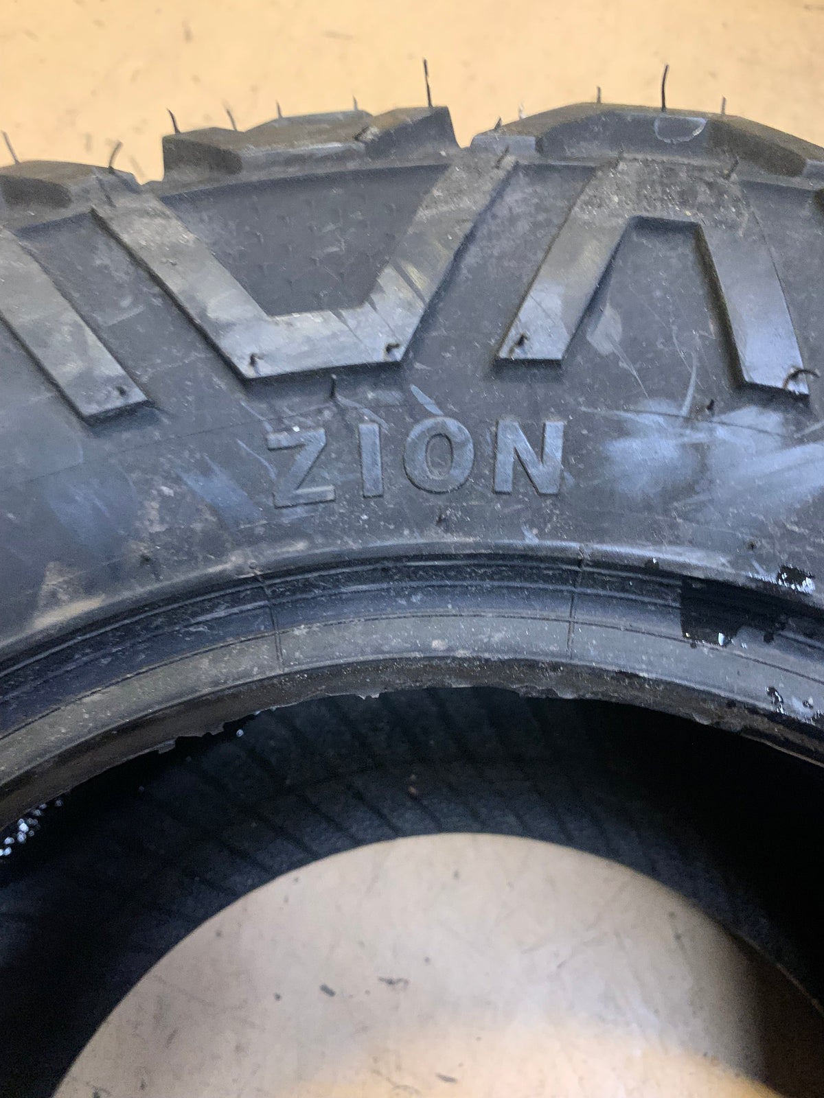 ZION FREE COUNTRY  BSW AT 25 11 12 70J 8 PLY ATV/UTV TIRE LB1601