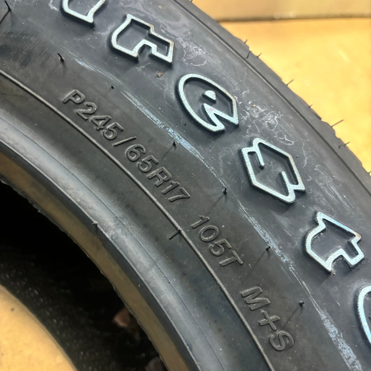 FIRESTONE DESTINATION A/T RWL P 245 65 17 105T SL ALL TERRAIN TIRE 003345