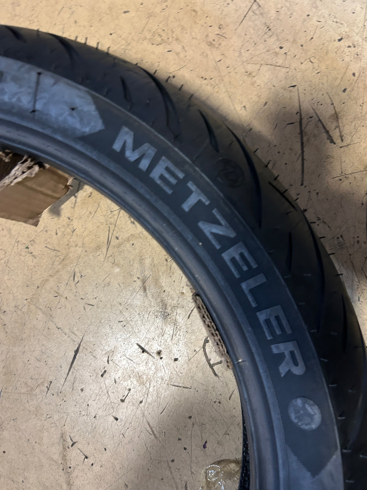 METZELER CRUISETEC BSW  130 70 18 63H FRONT MOTORCYCLE TIRE 4404600