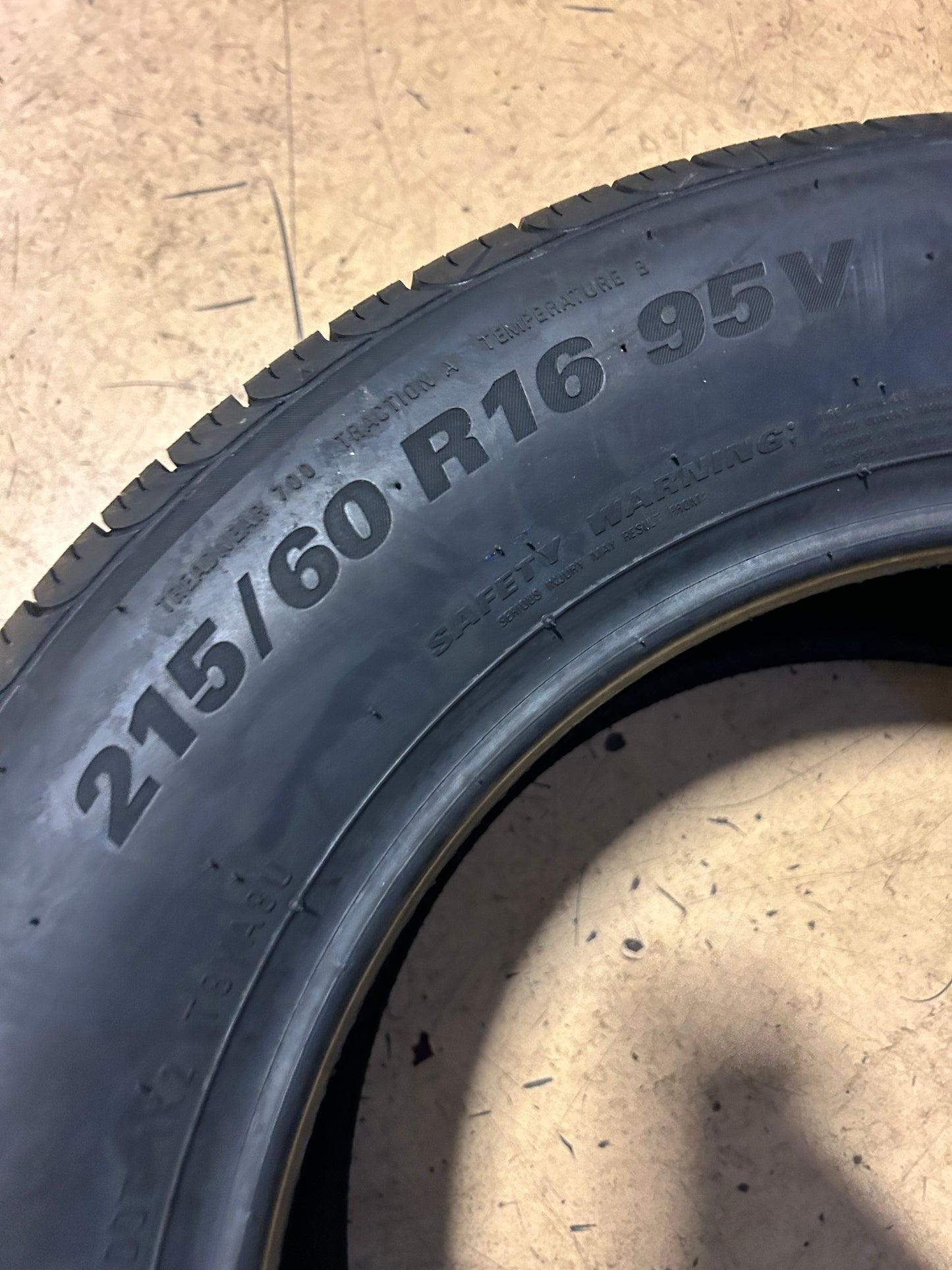 2 KUMHO SOLUS TA11 BSW P 215 60 16 95V ALL SEASON TIRE 2361873