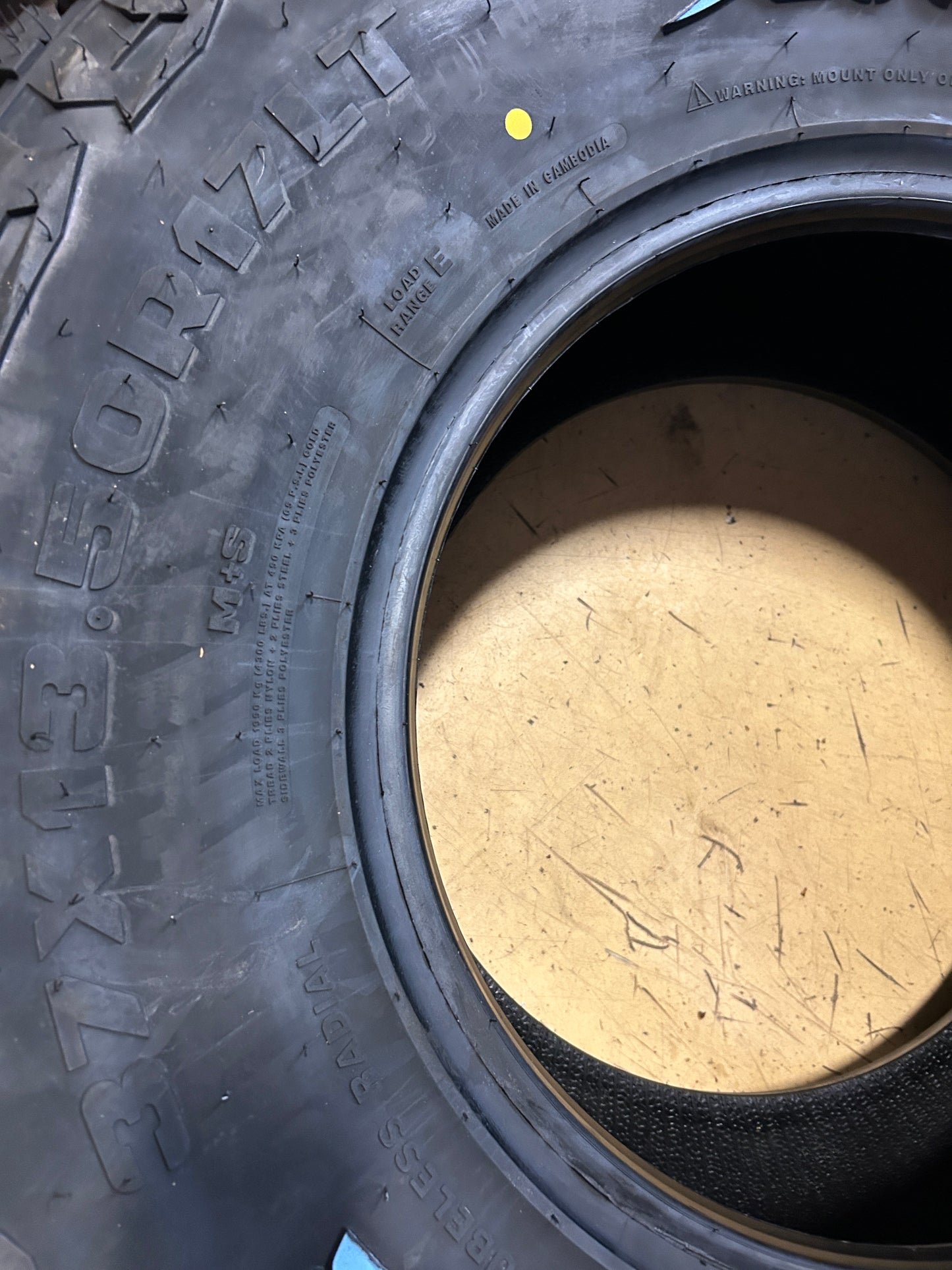 GLADIATOR X COMP A/T RWL LT 37 13.5 17 131Q 10PLY ALL TERRAIN TIRE 1932367337