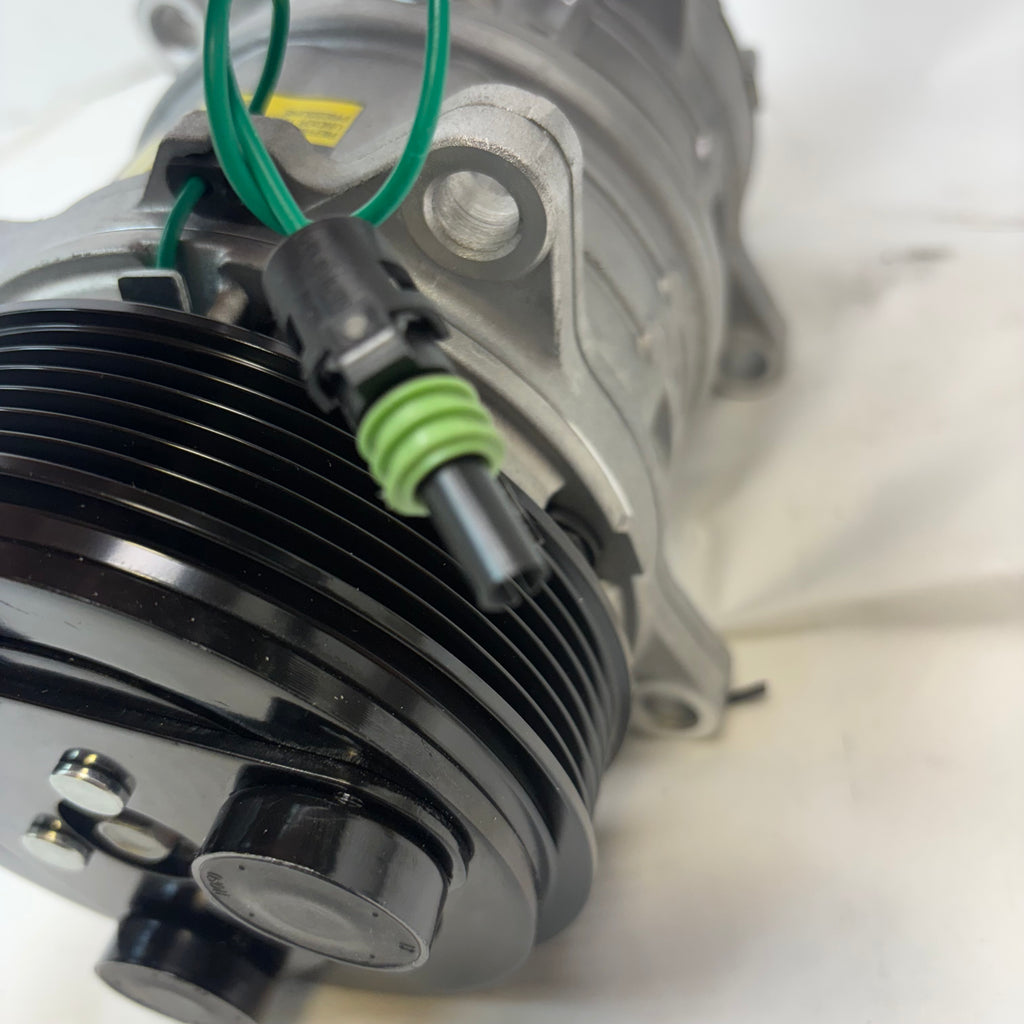 VALEO AC COMPROSSOR 2192113 01438-07304