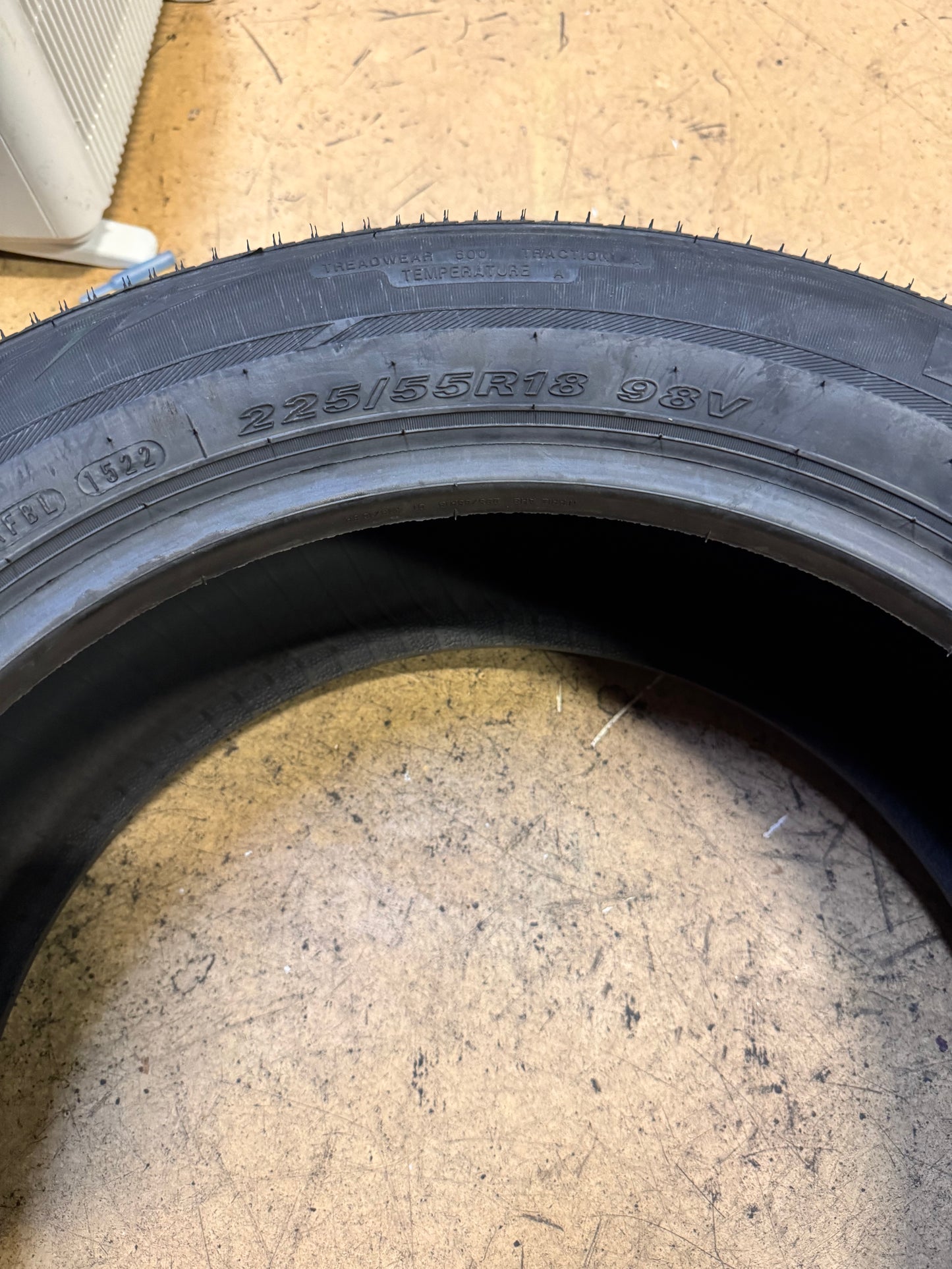 2 NEXEN N PRIZ AH8 BSW P 225 55 18 98V ALL SEASON TIRE 14710NXK