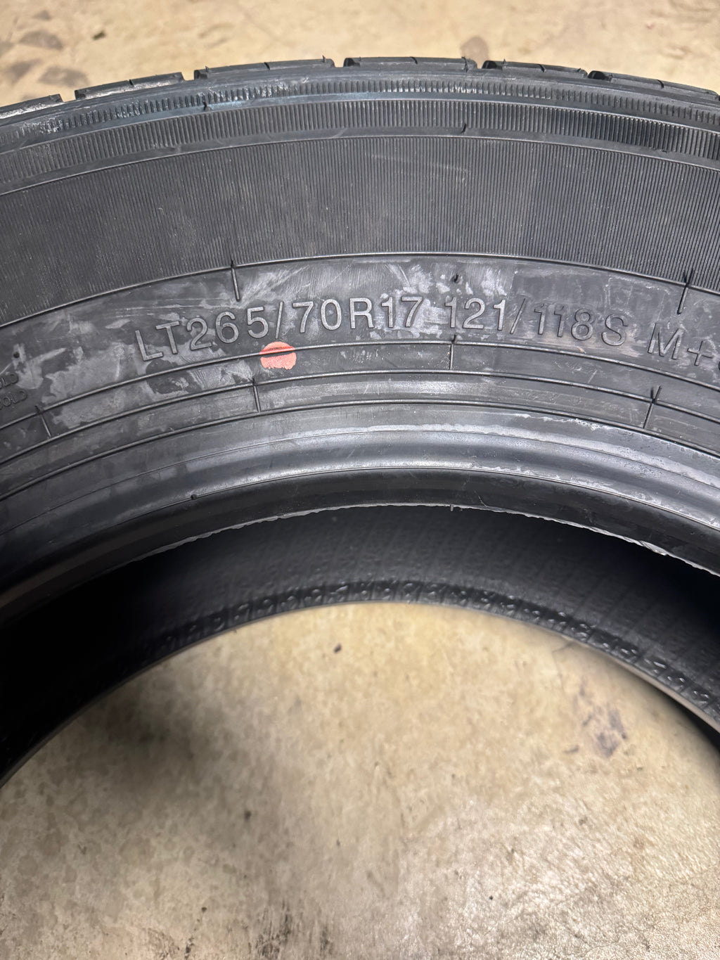 FINALIST TERRENO HT BSW LT 265 70 17 121/118S 10PLY HIGHWAY TERRAIN TIRE LLLT031