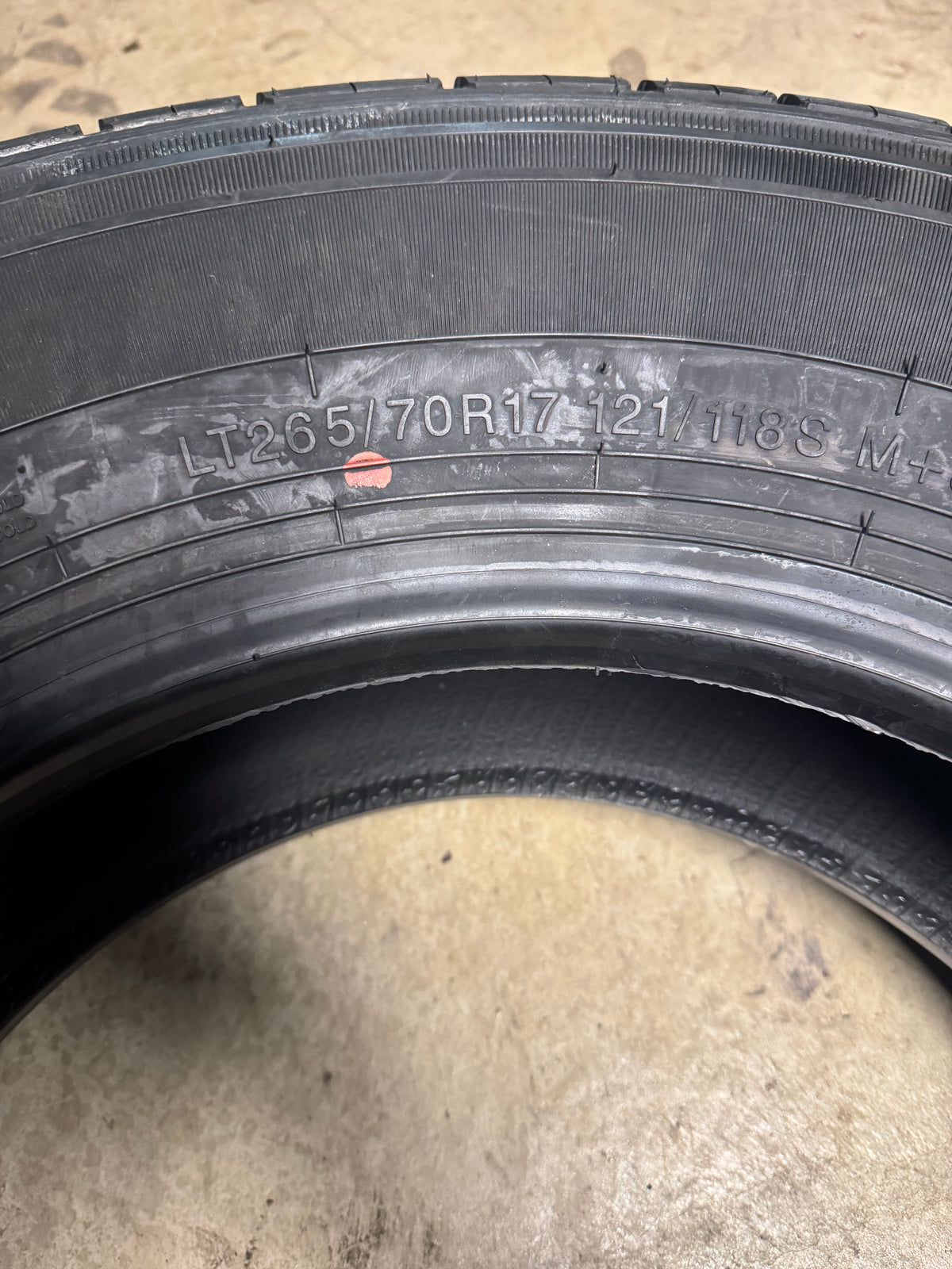 FINALIST TERRENO HT BSW LT 265 70 17 121/118S 10PLY HIGHWAY TERRAIN TIRE LLLT031