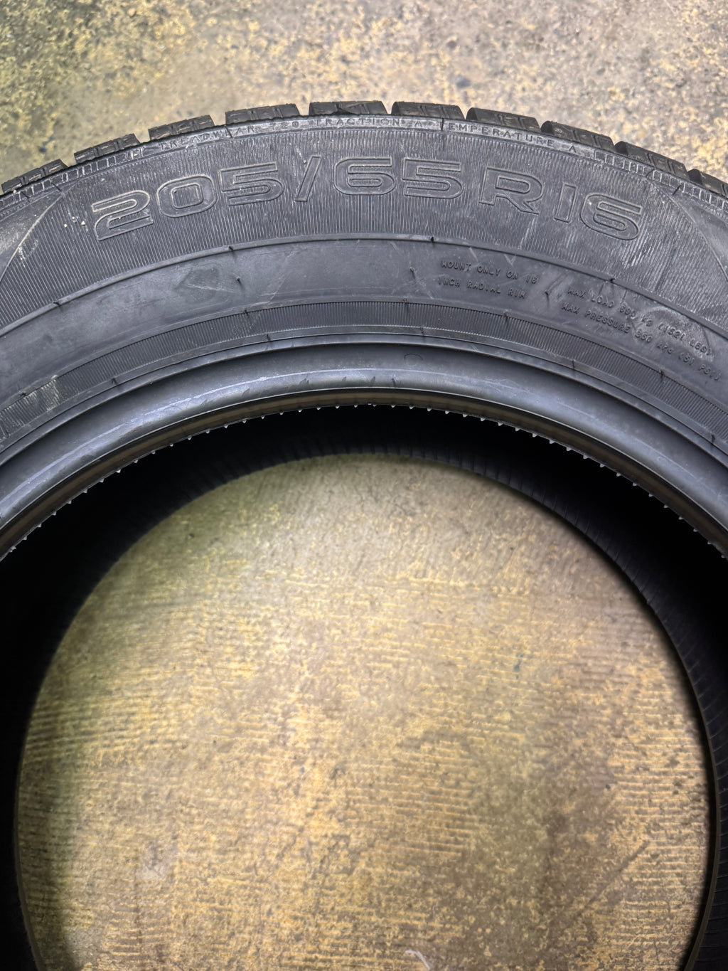 2 NOKIAN ONE BSW P 205 65 16 95H ALL SEASON TIRE T431347
