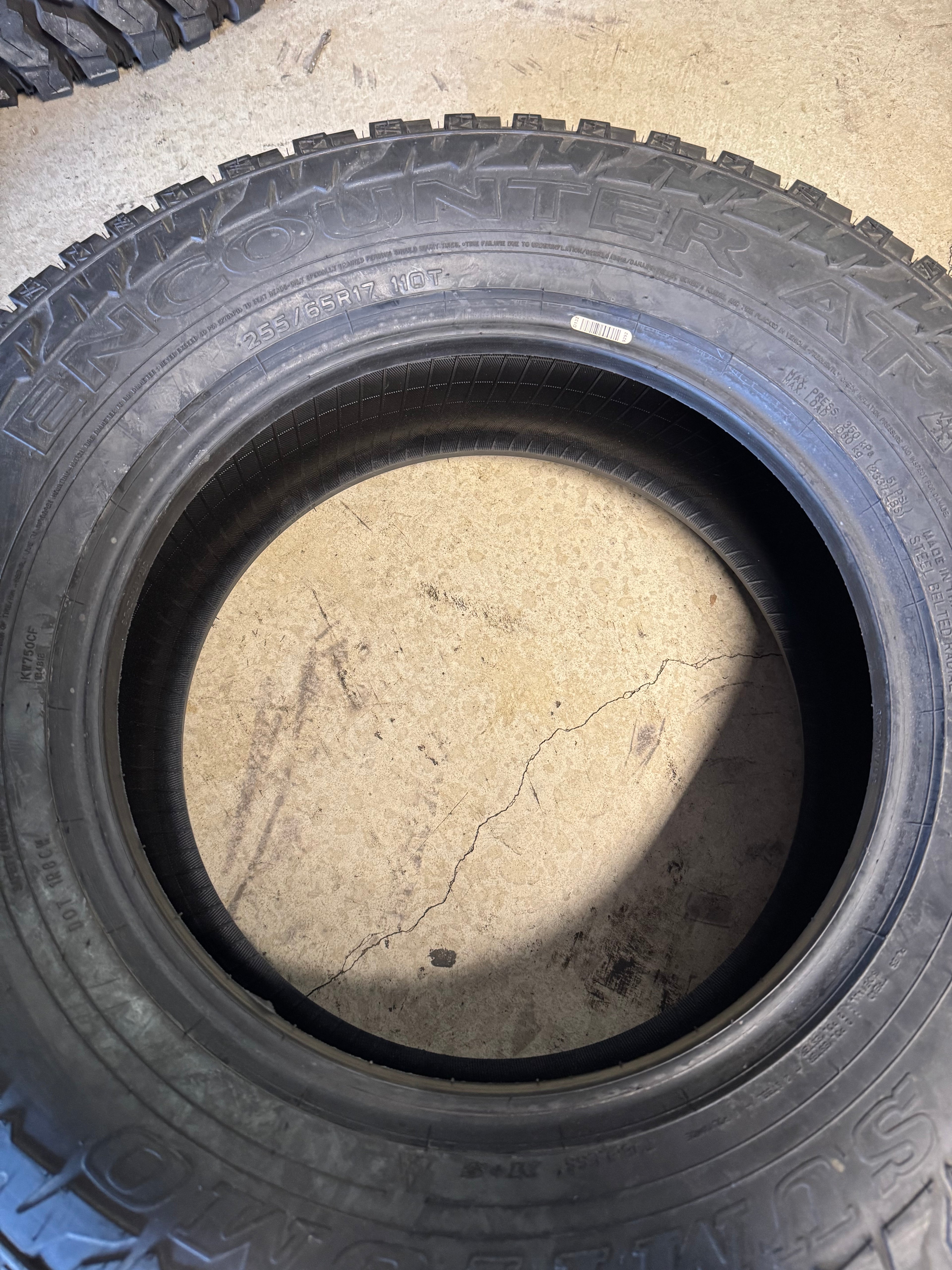 NOS SUMITOMO ENCOUNTER AT BSW P 255 65 17 110T ALL TERRAIN TIRE ATH20