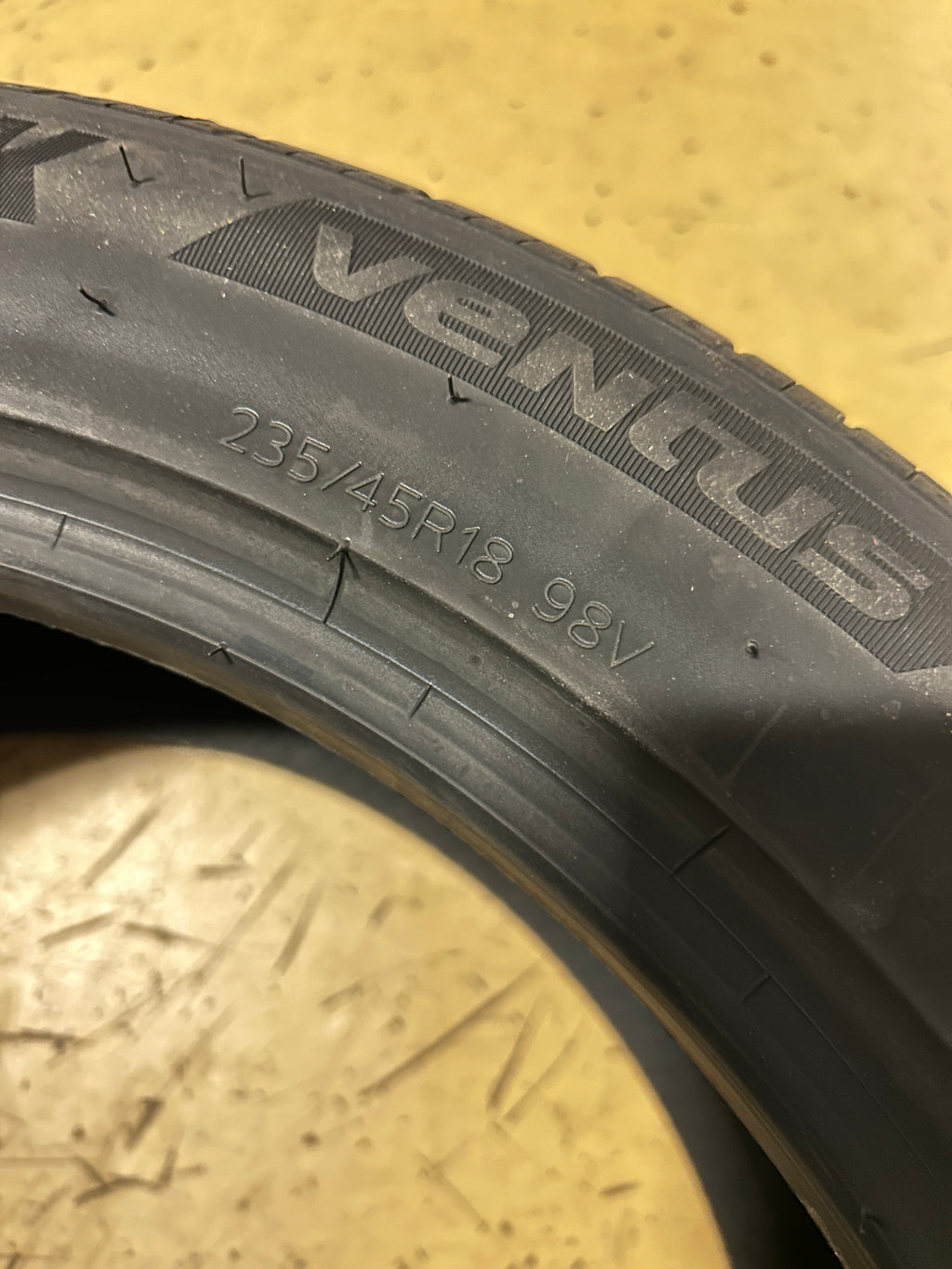 HANKOOK VENTUS S1AS T0 FOAM BSW P 235 45 18 98V XL UHP TIRE 1038485