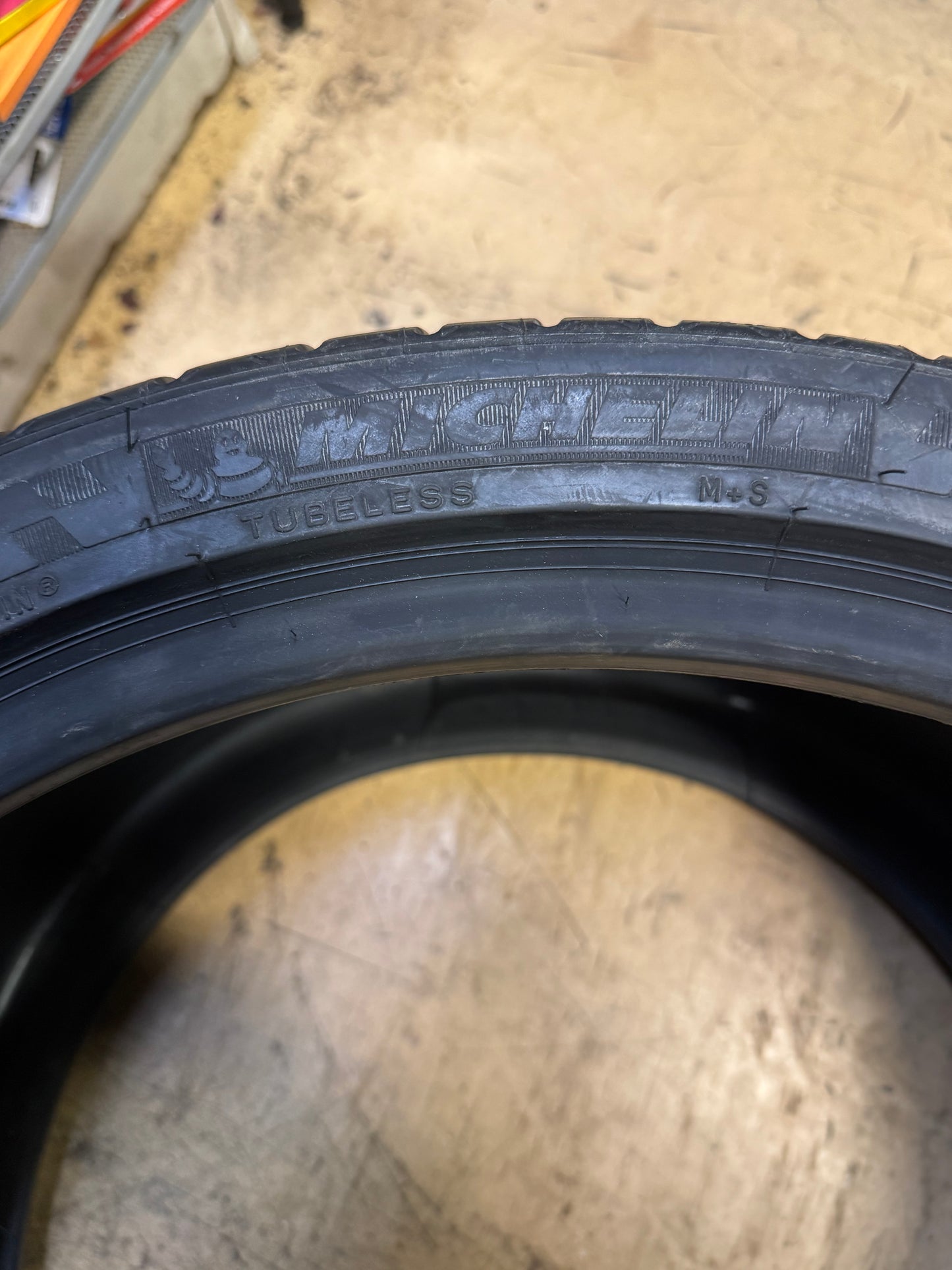 2 NOS MICHELIN PILOT SPORT A/S 3+ ZP BSW P 335 25 20 99Y ALL SEAOSN TIRE 36994