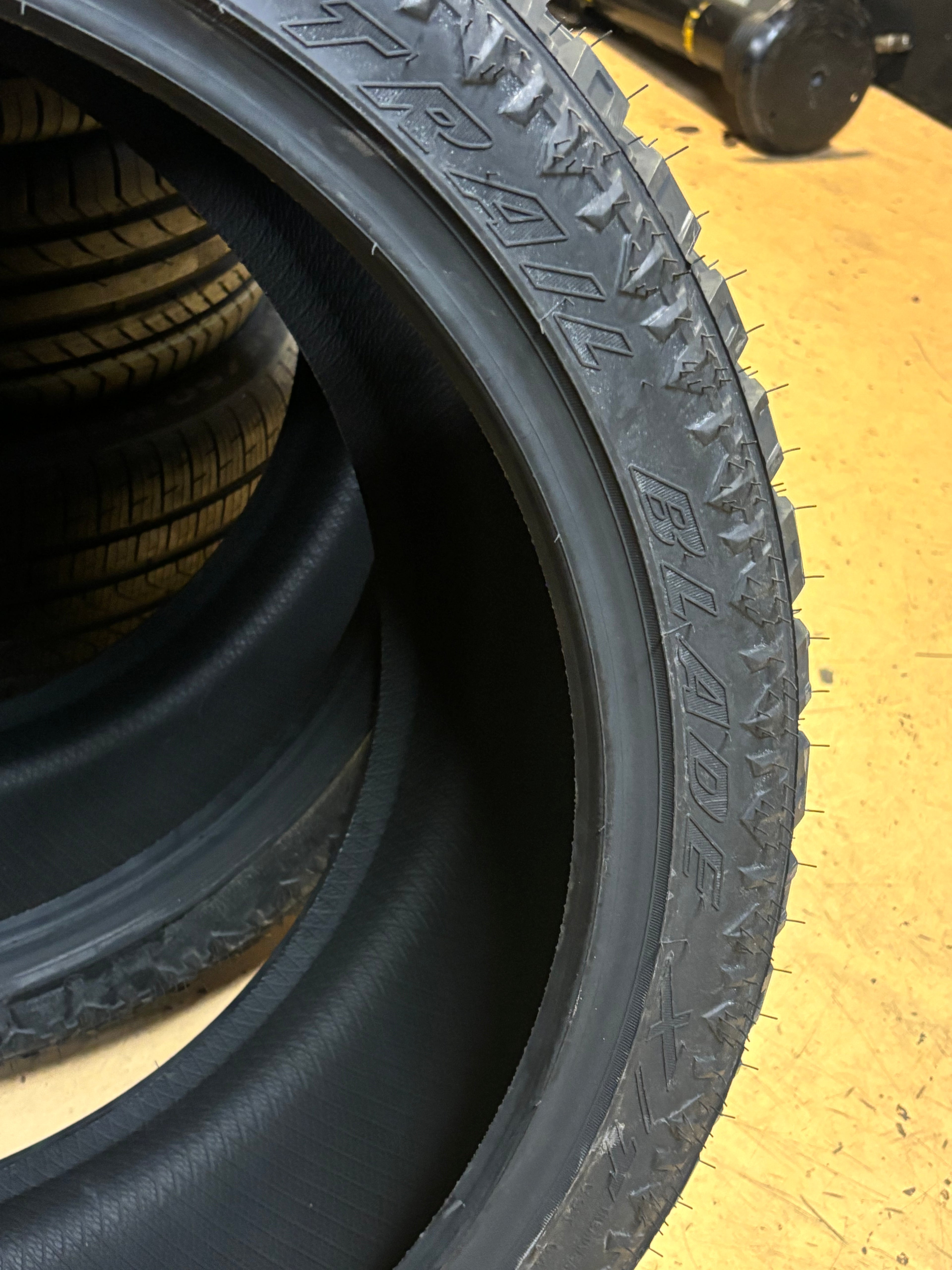 (KSL ONLY) 4 ATTURO TRAIL BLADE X/T BSW P 285 40 24 112H XL RUGGED TERRAIN TIRES TBXTHCNR3PA