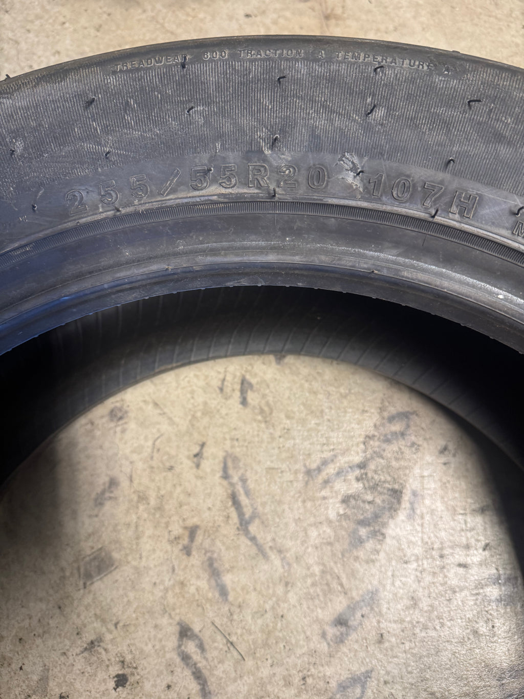 2 NOS DURO DP3100 PERFORMA T/P BSW P 255 55 20 107H TOURING TIRE 8831002025555