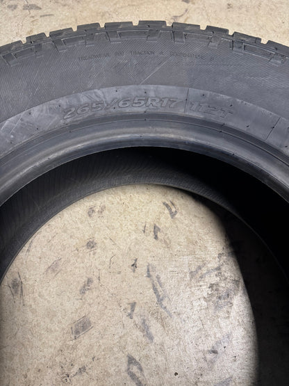 NOS PATHFINDER ALL TERRAIN BSW P 265 65 17 112T  TIRE 1020411