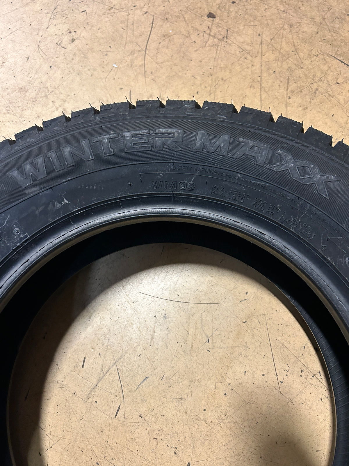 DUNLOP WINTER MAXX 2 BSW P 205 65 15 94T WINTER TIRE 266016610