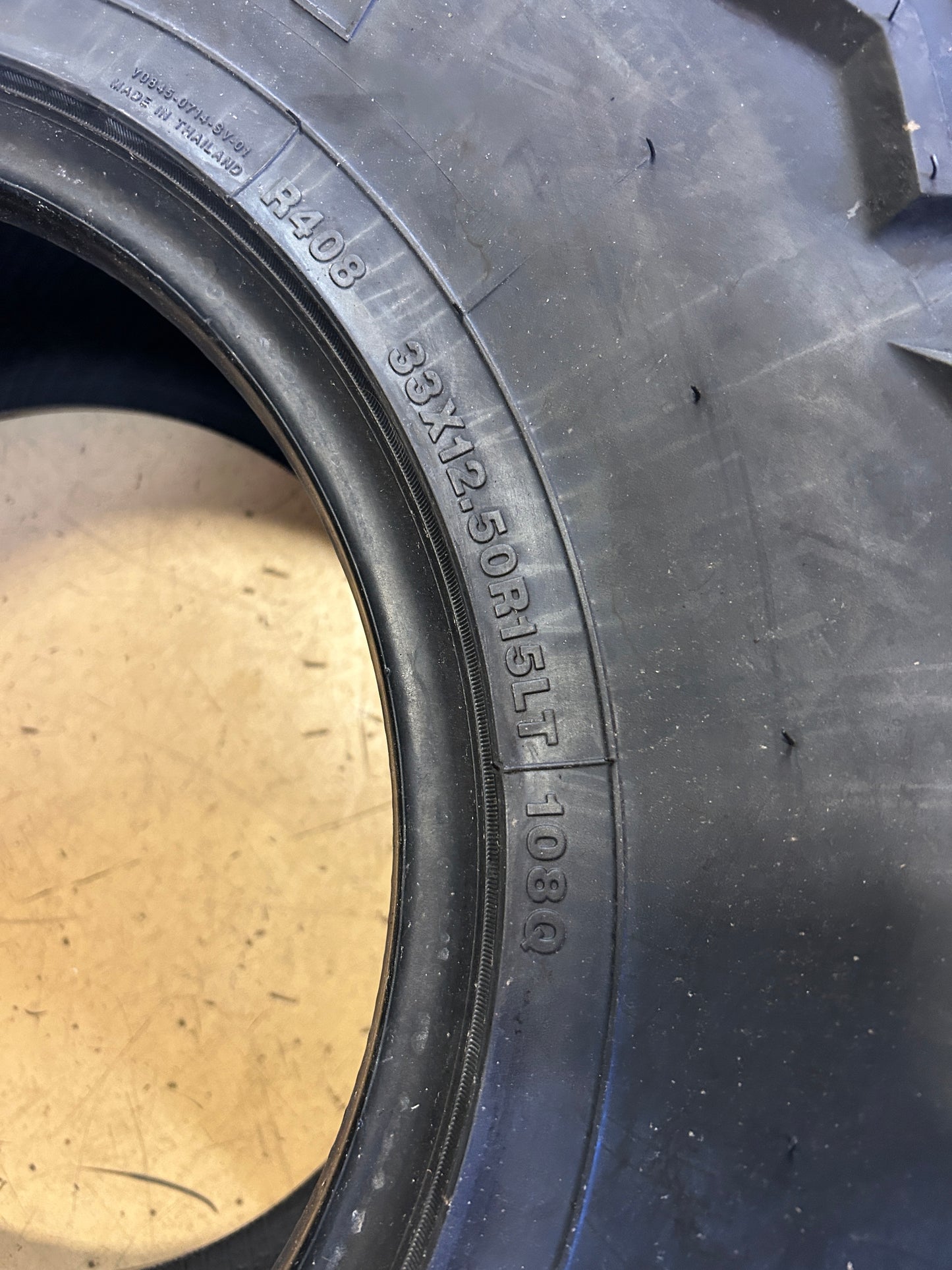 AMERICUS RUGGED M/T BSW LT 33 12.5 15 108Q 6PLY MUD TIRE AMD2465