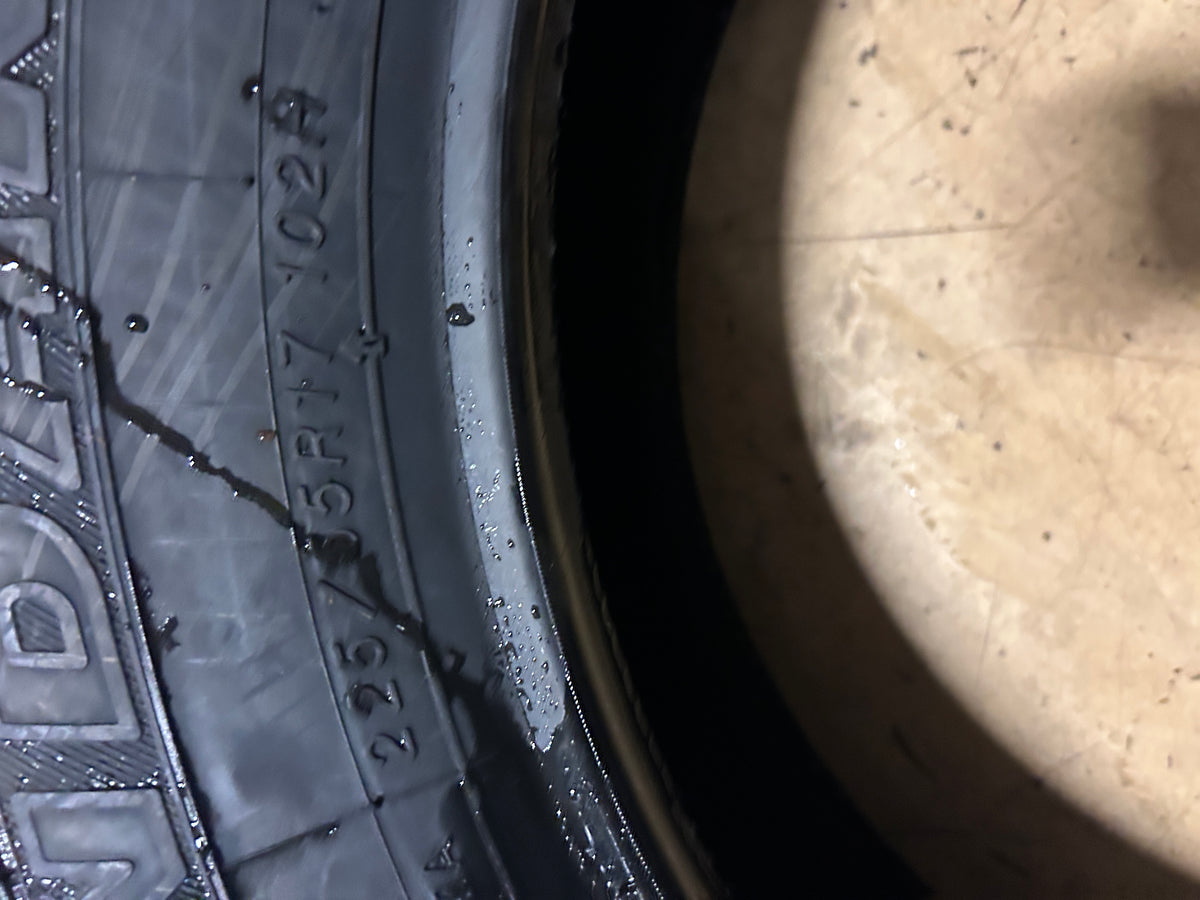 NOS YOKOHAMA GEOLANDAR G91AV BSW P 225 65 17 102H ALL SEASON TIRE 110193235