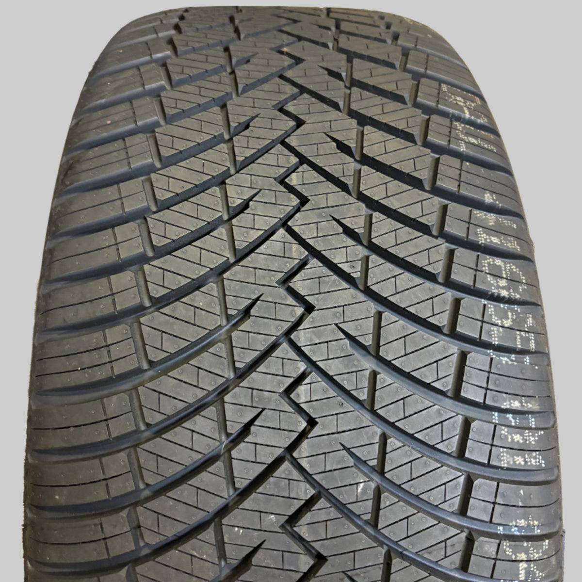 PIRELLI SCORPION WEATHERACTIVE P 275 45 21 110W XL SNOW WINTER TIRE 4166500