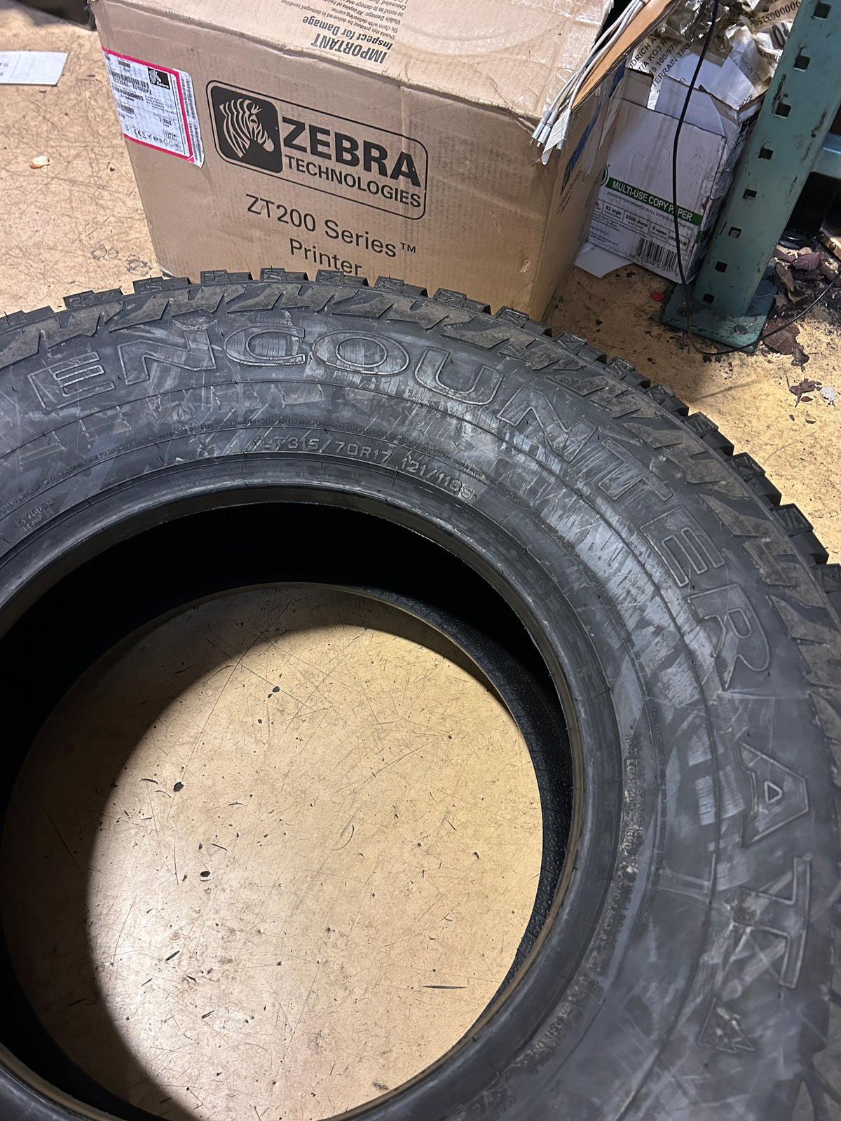 NOS SUMITOMO ENCOUNTER AT BSW LT 315 70 17 121/118S 10PLY ALL TERRAIN TIRE ATH02