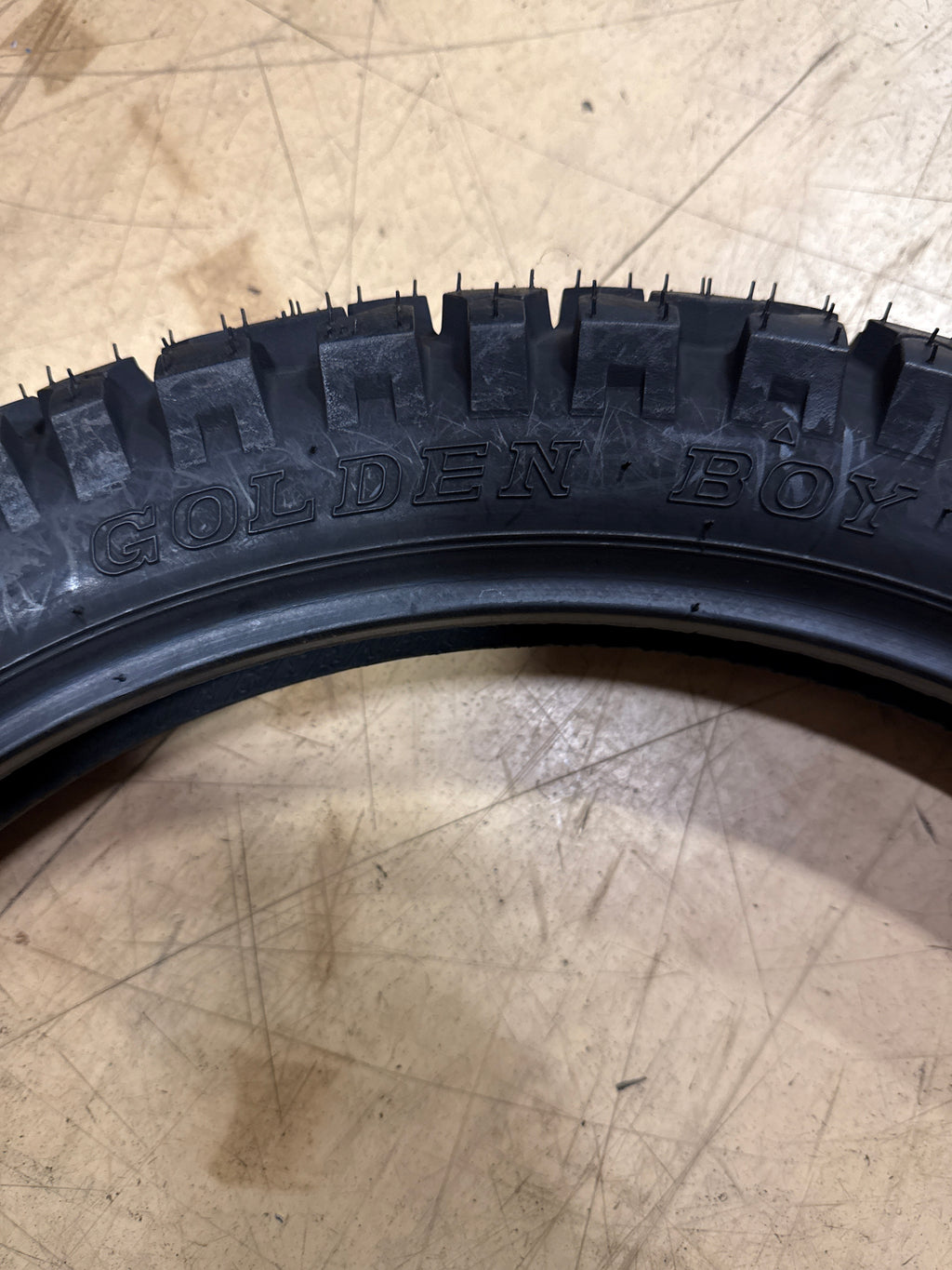 SHINKO GOLDEN BOY TRAIL TIRE SR244 BSW  3 18 52L MOTORCYCE TIRE 874761