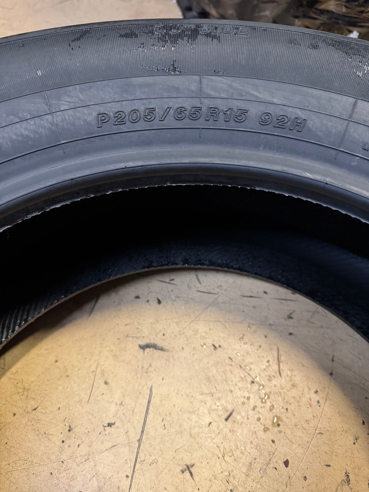 YOKOHAMA AVID ASCEND GT BSW P 205 65 15 92H ALL SEASON TIRE 110132337