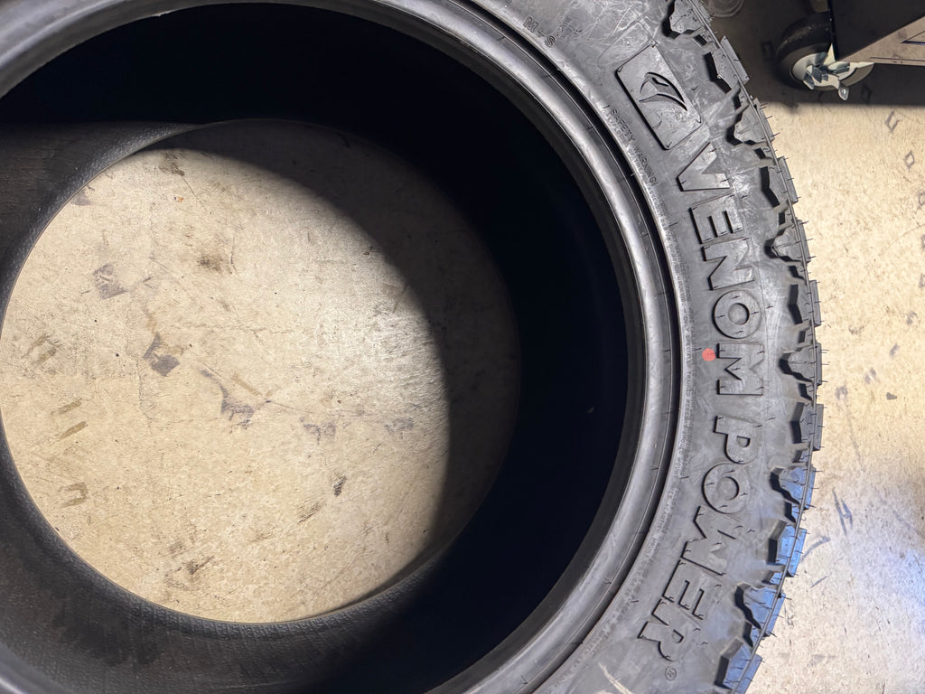 VENOM POWER TERRA HUNTER R/T+  BSW LT 35 13.5 20 126Q 12PLY RUGGED TERRAIN TIRE TVPRT39
