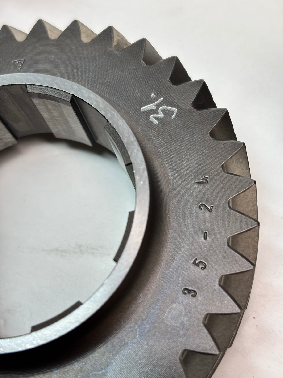 PORSCHE 928 G28.57 MANUAL TRANSMISSION GEAR SET 5TH GEAR Z = 24:35 92830290534