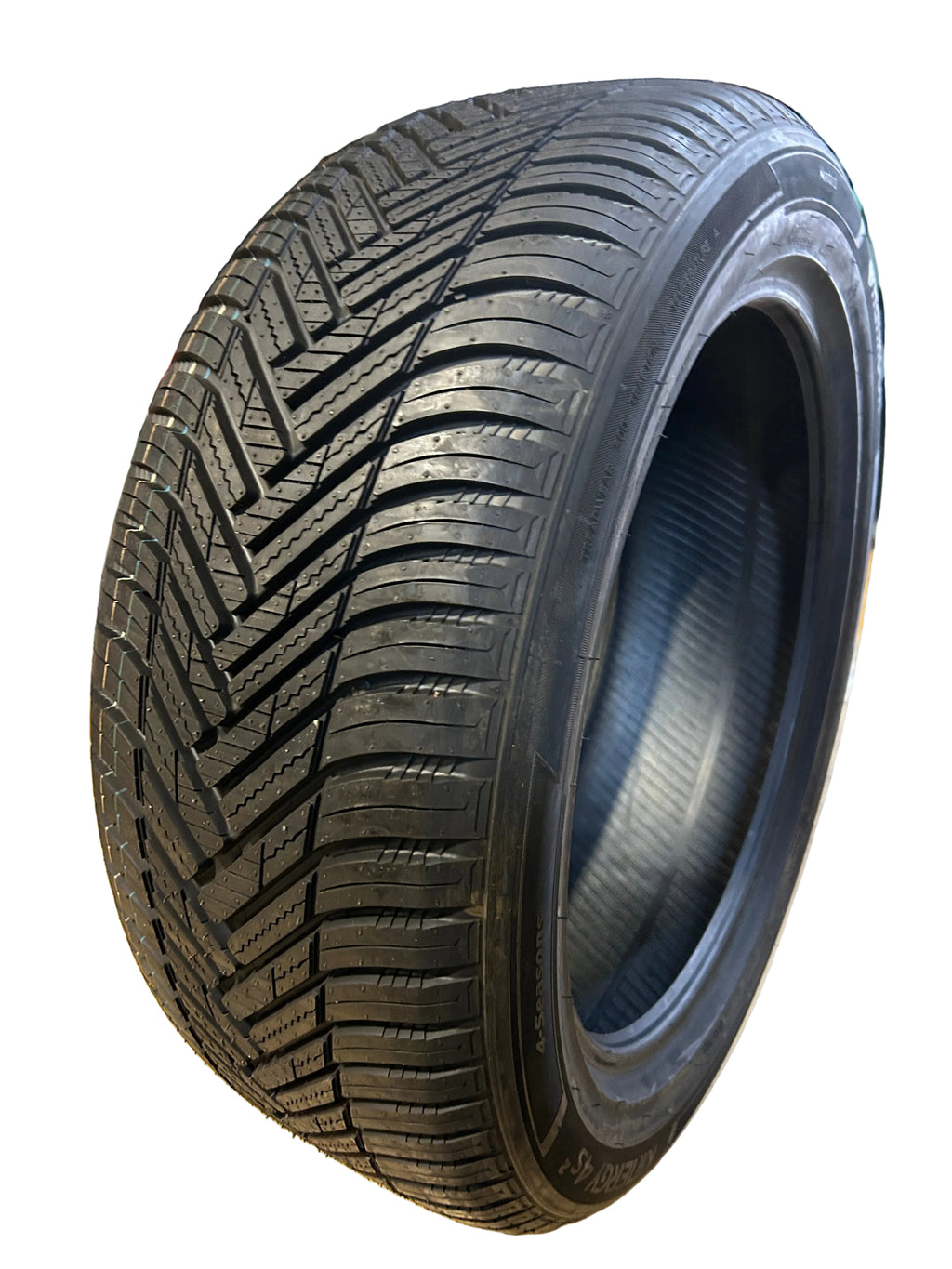 NOS HANKOOK KINERGY 4S2 BSW P 225 50 18 95W ALL SEASON TIRE 1027011