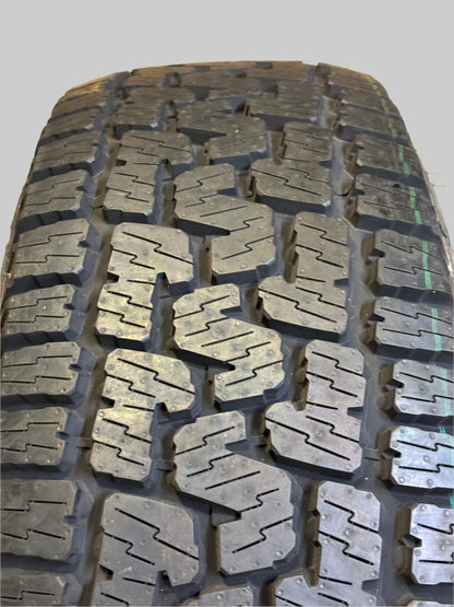 PIRELLI SCORPION ALL TERRAIN PLUS OWL P 265 65 18 114T TIRE 2722600