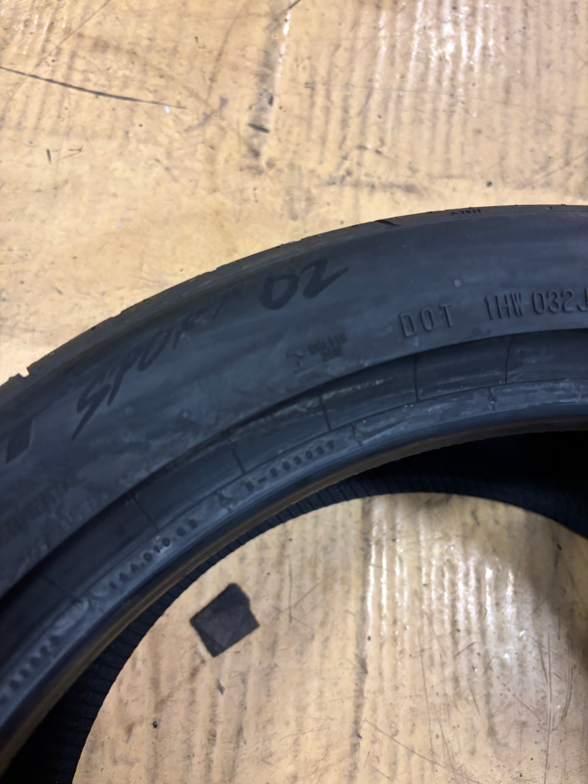 CONTINENTAL EXTREMECONTACT SPORT 02 P 275 35 18 95Y SL UHP TIRE 03125210000