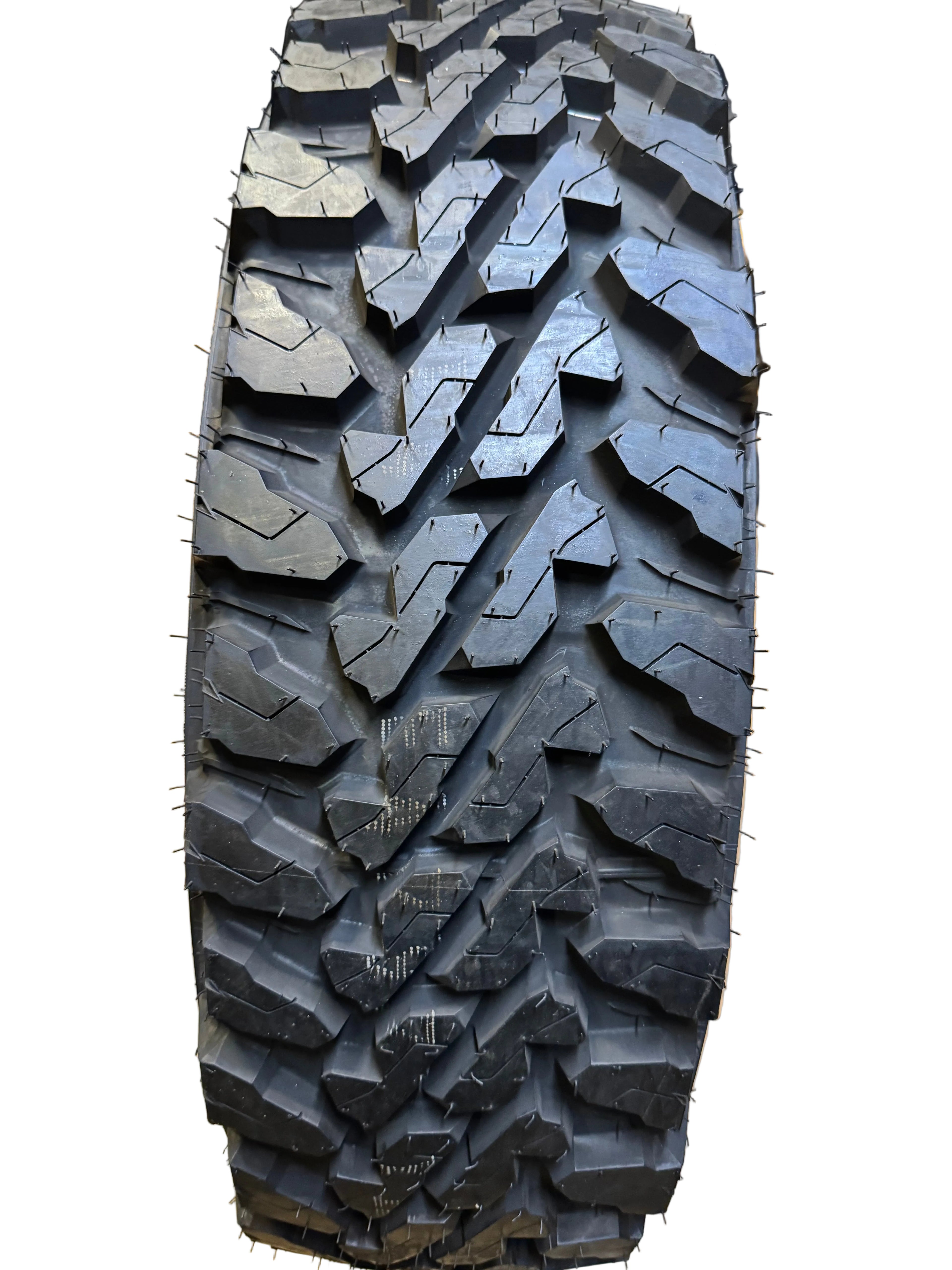 (KSL ONLY) NOS YOKOHAMA GEOLANDAR M/T G003 BSW LT 235 80 17 120/117Q 10PLY MUD TERRAIN TIRE 110133321