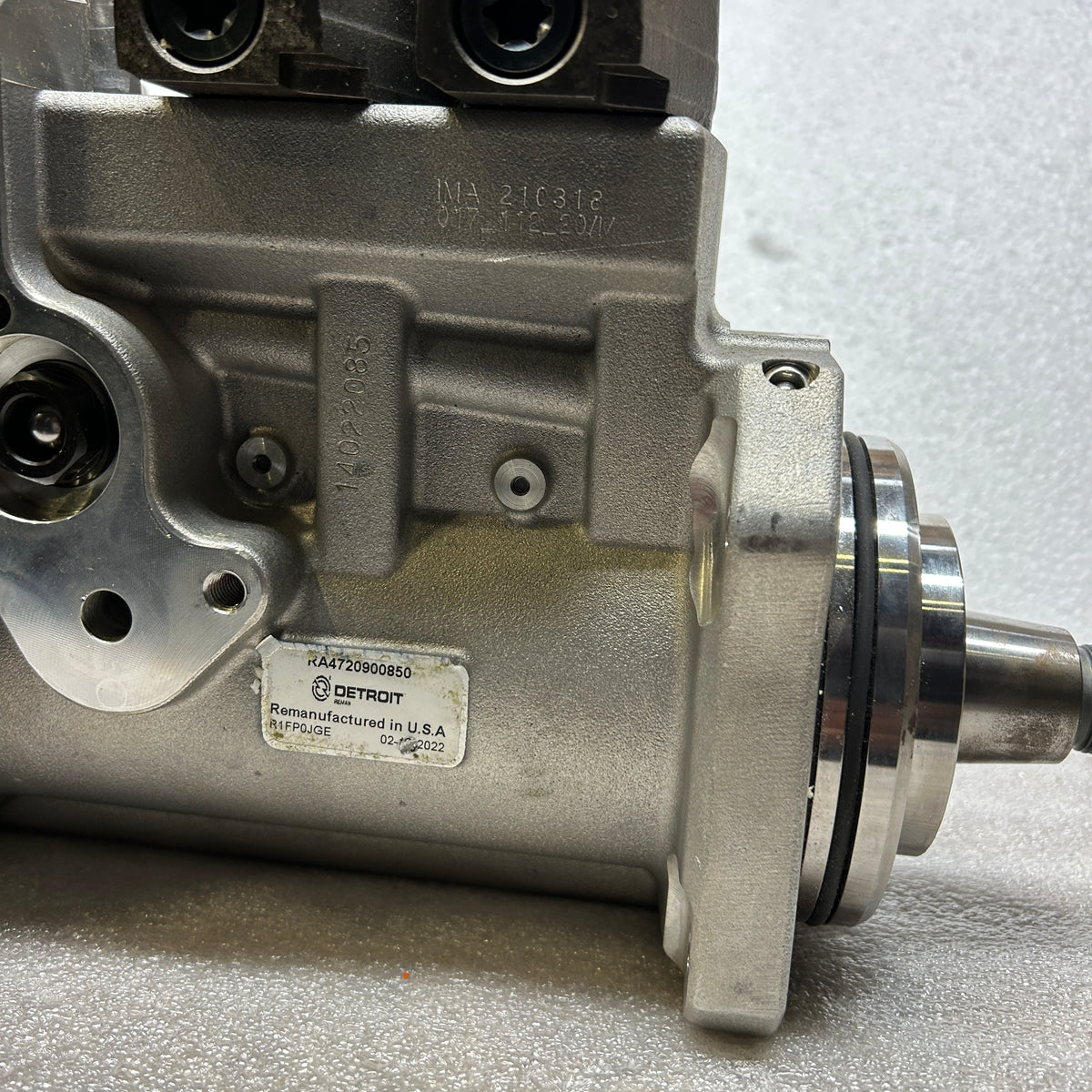 REMAN. GENUINE DETROIT DIESEL HIGH PRESSURE FUEL PUMP RA4720900850