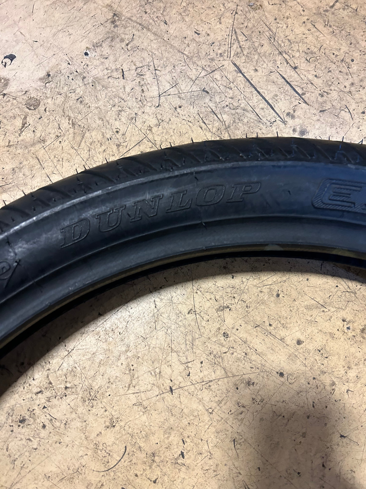 NOS DUNLOP ELITE 3 BSW 90 90 21 54H FRONT MOTORCYCLE TIRE 407922