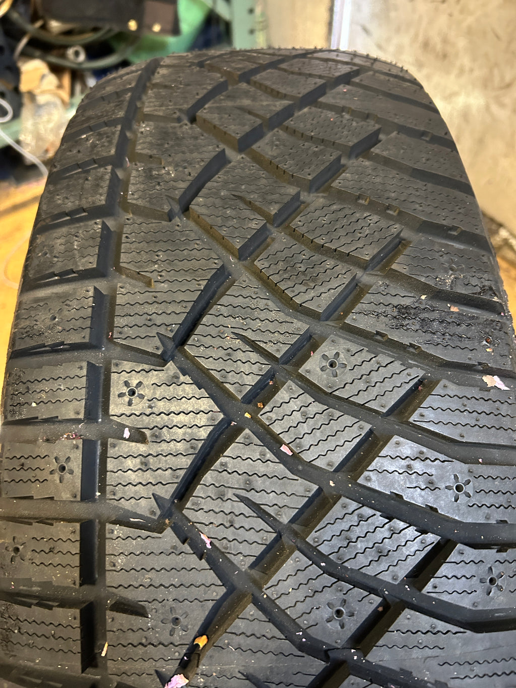 NOS ARCTIC CLAW WINTER WXI BSW P 275 65 18 116T WINTER TIRE ARC63