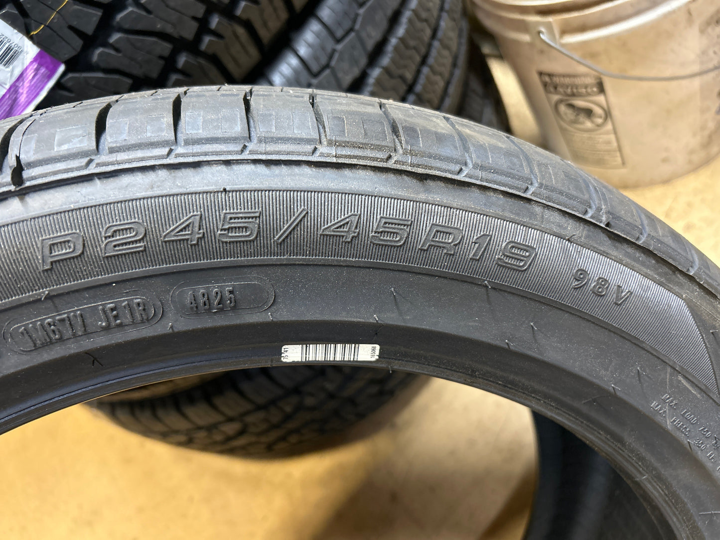 GOODYEAR EAGLE RS-A2 BSW P 245 45 19 98V ALL SEASON TIRE 107172343