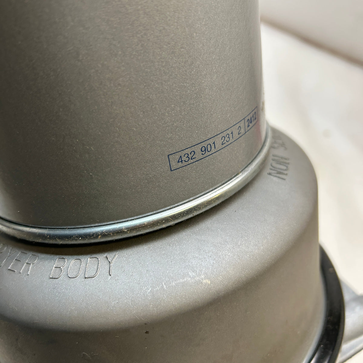 WABCO 432-480-341-0 HP Air Brake Dryer - 12V, Coalescing Cartridge, with Purge Tank