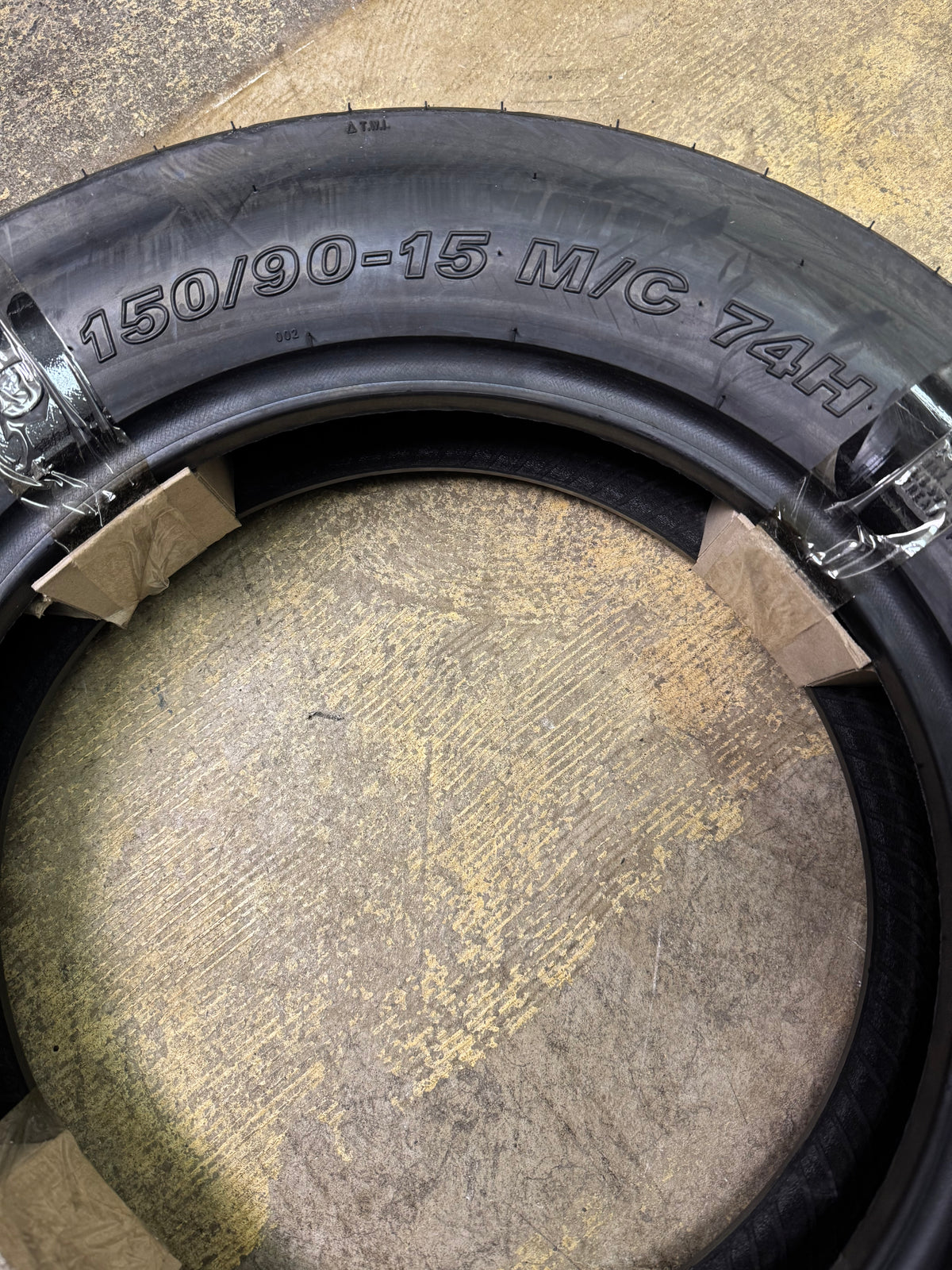 KENDA K673 KRUZ  BSW 150 90 15 74H REAR MOTORCYCLE TIRE 046731524B1