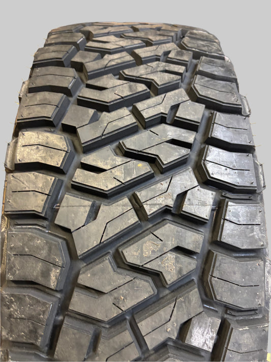 TOYO OPEN COUNTRY R/T TRAIL LT 285 70 17 126/123Q LRE 10 PLY RUGGED TERRAIN TIRE 354080