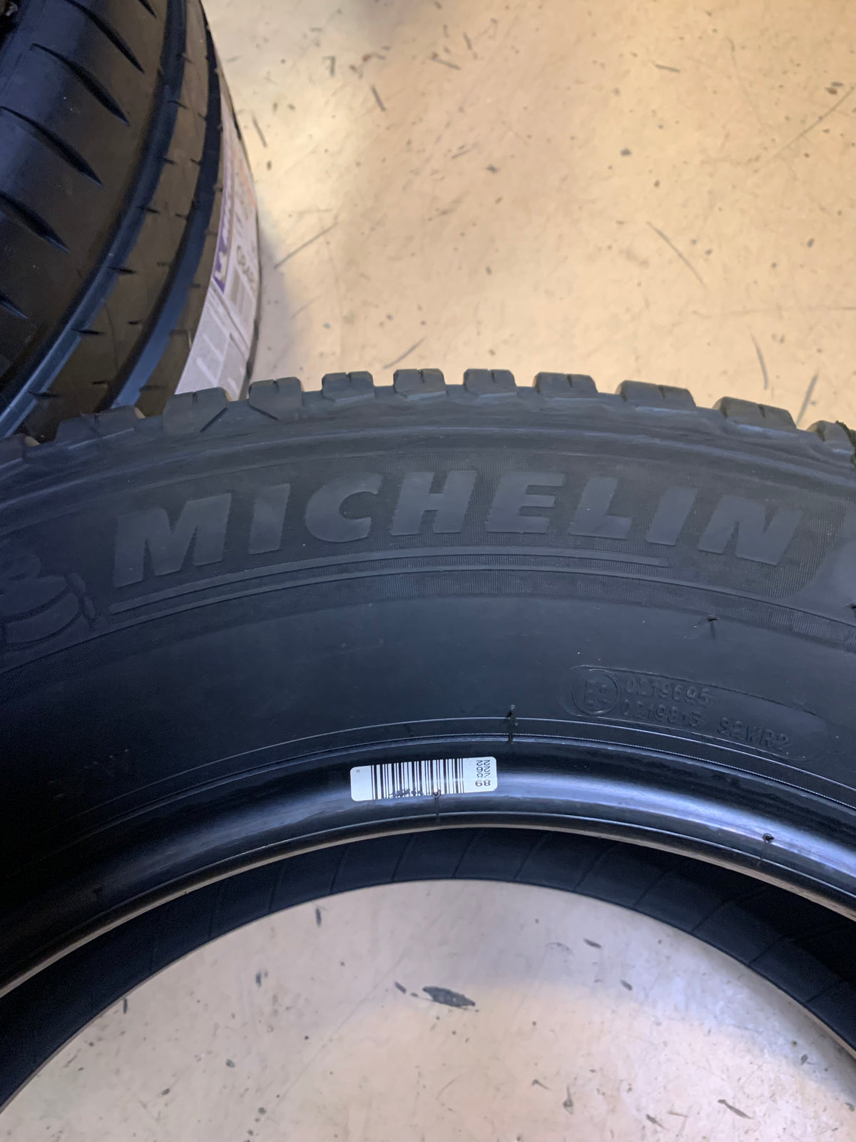 MICHELIN CROSSCLIMATE 2 BSW P 235 65 18 106V ALL SEASON TIRE 47167