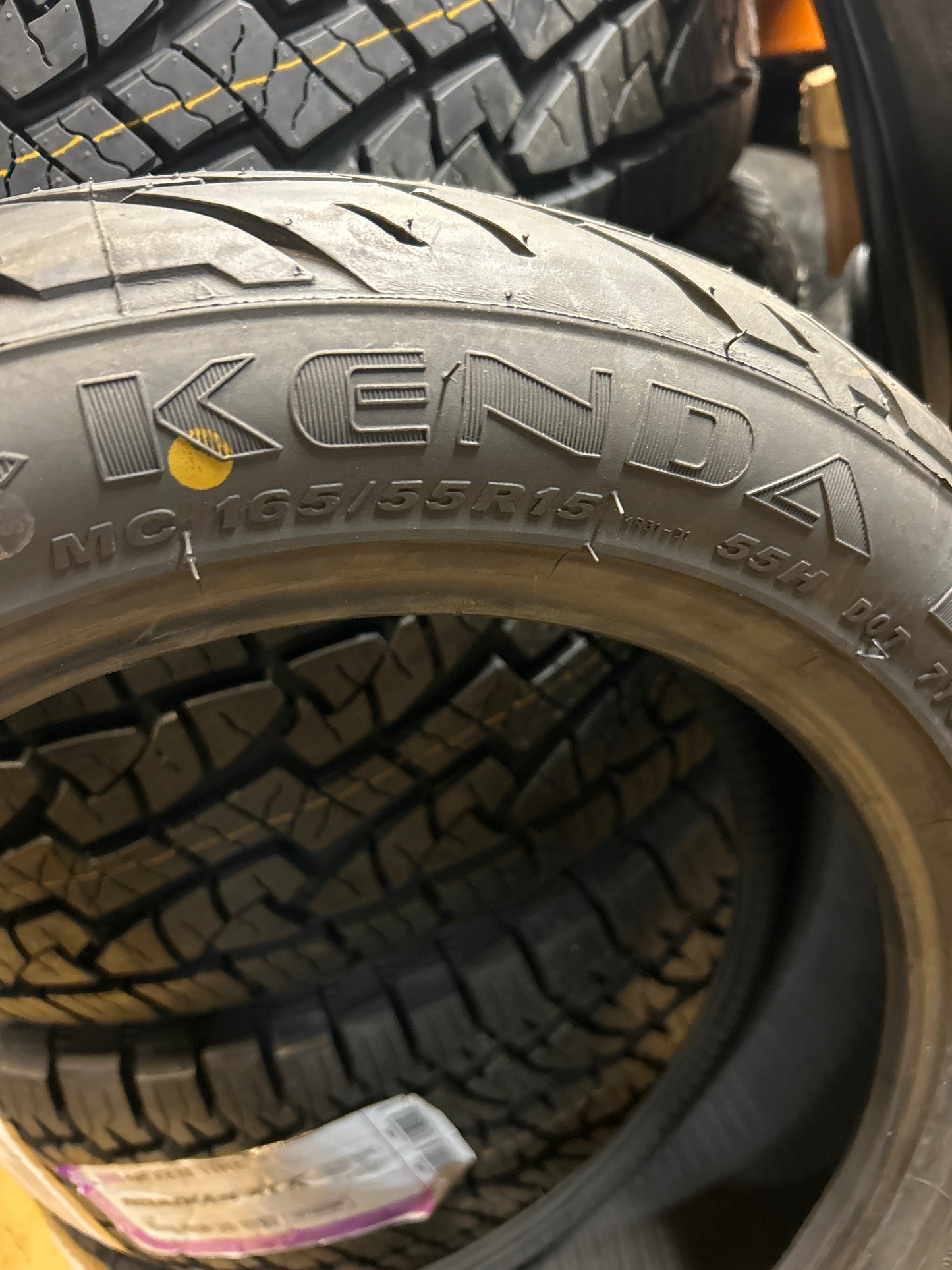 NOS KENDA RADIAL BSW 165 55 15 55H FRONT TIRE 042015001A1