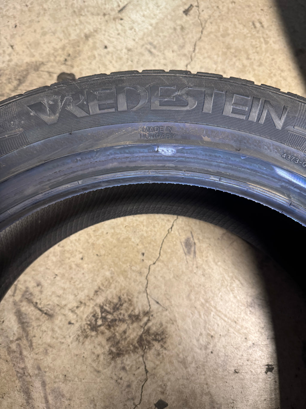 2 VREDESTEIN WINTERTRAC PRO BSW P 225 55 19 99V TIRE AP22555019VWPRA02