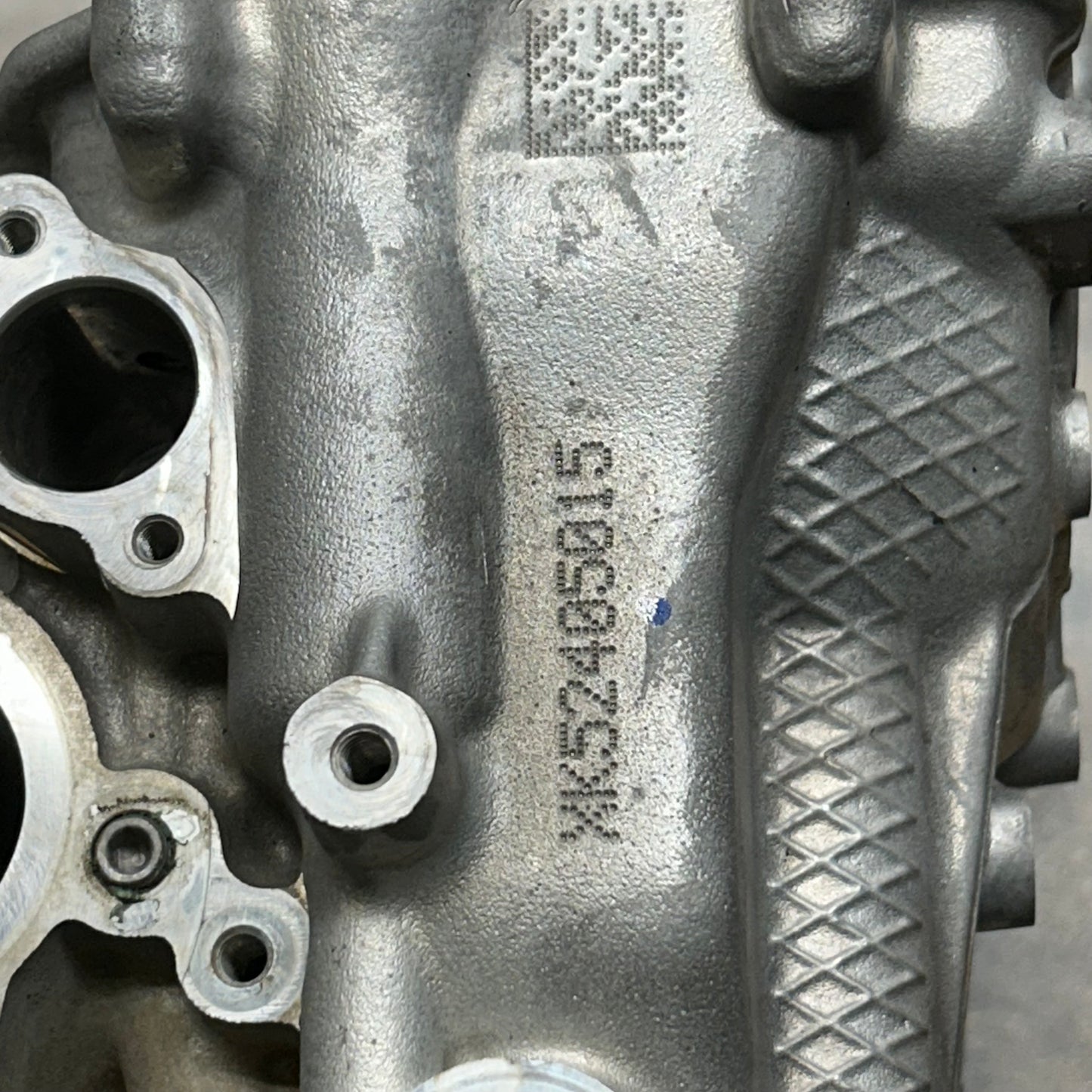 PORSCHE 911 11-16 CARRERA S 4S GTS RIGHT CYLINDER HEAD 9A1 104 112 8R