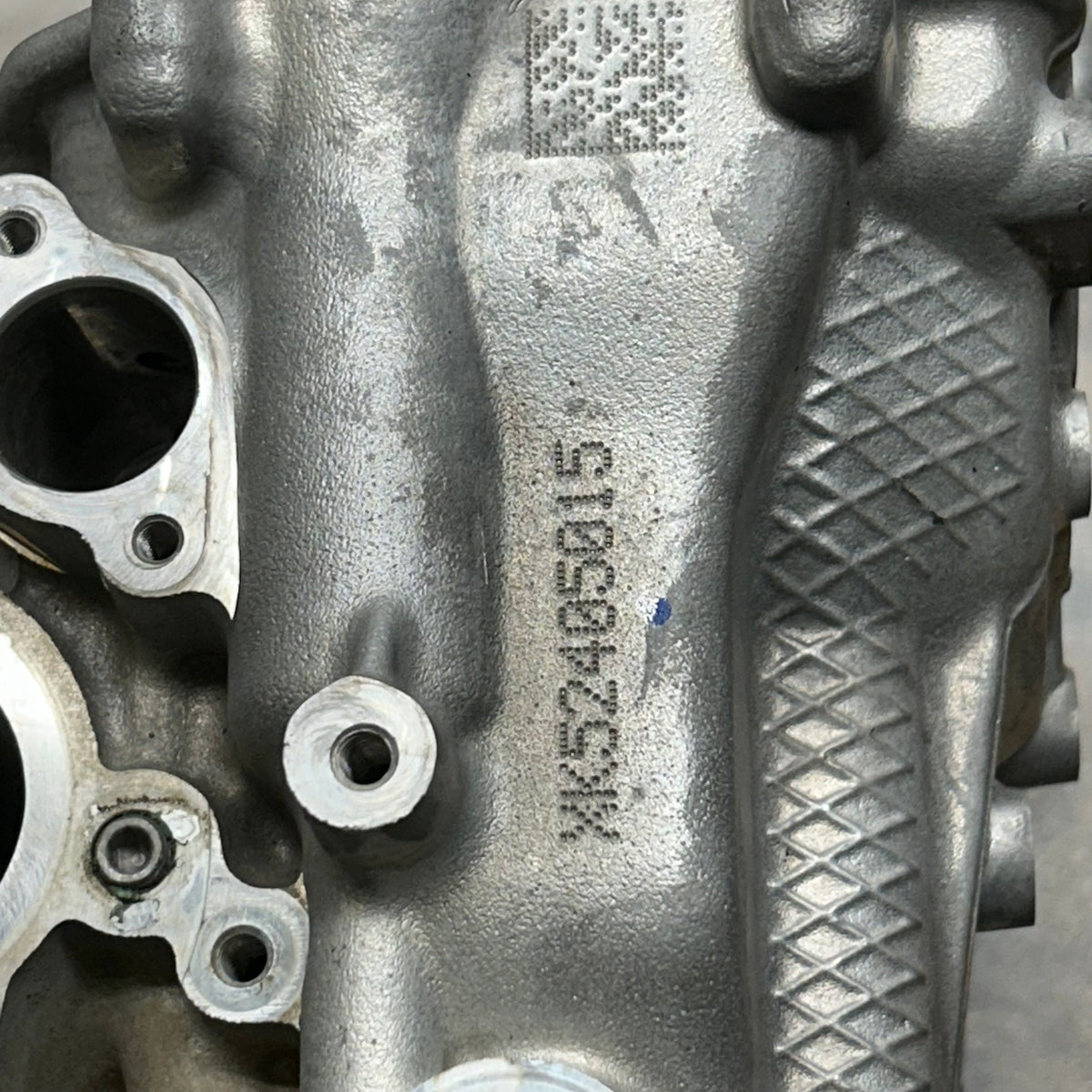 PORSCHE 911 11-16 CARRERA S 4S GTS RIGHT CYLINDER HEAD 9A1 104 112 8R