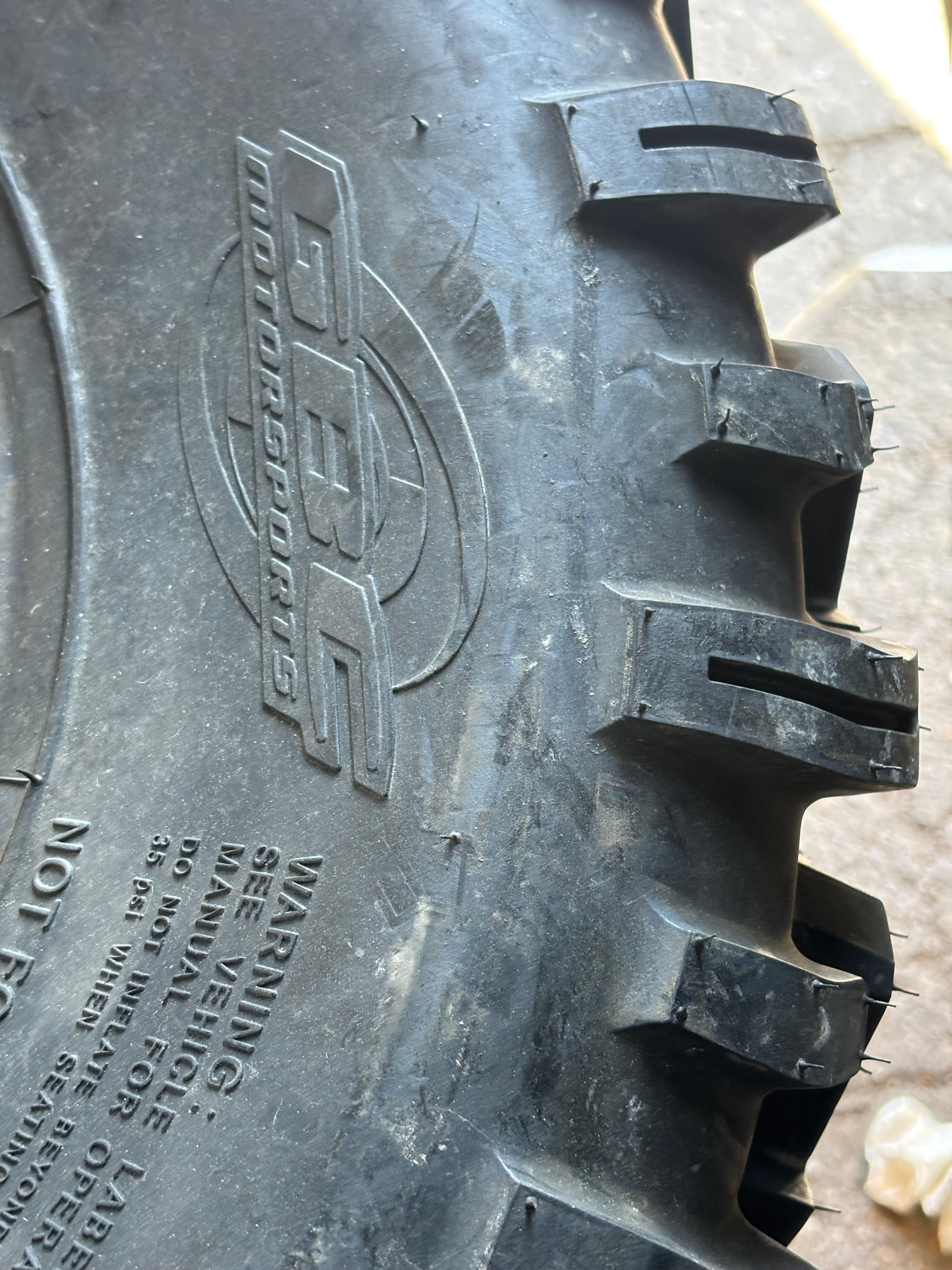 GBC DIRT COMMANDER BSW AT 27 9 12 8PLY ATV/UTV TIRE AE122709DC