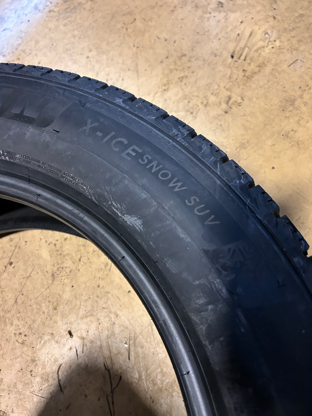 MICHELIN ICE SNOW SUV BSW P 255 55 19 111T XL WINTER TIRE 86670