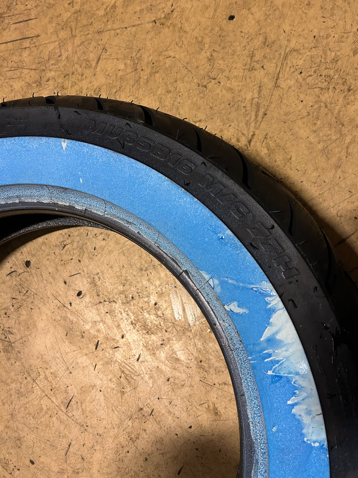 METZELER ME888 MARATHON ULTRA WW MU85 16 77H REAR MOTORCYCLE TIRE 2408100