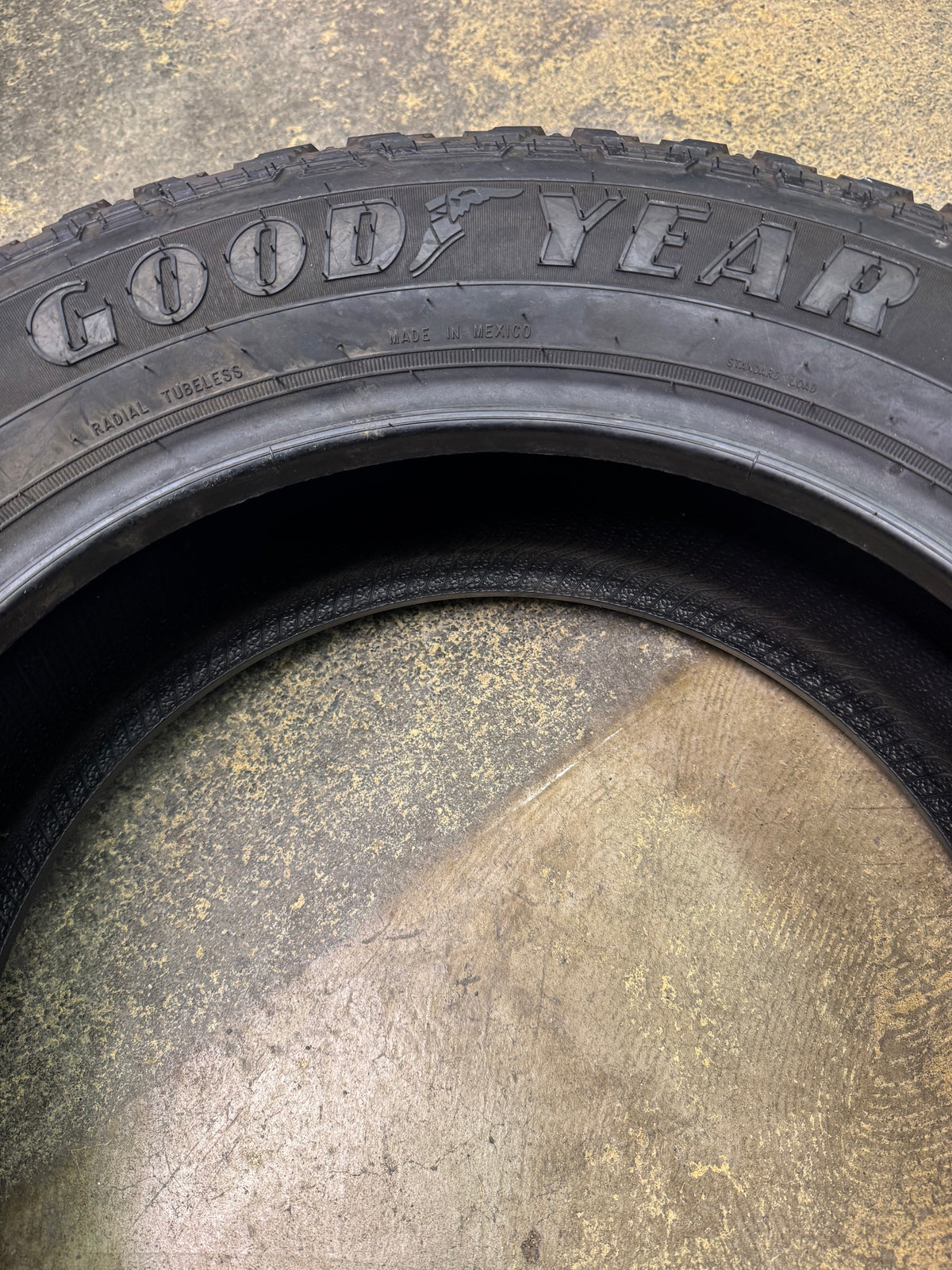 GOODYEAR WRANGLER WORKHORSE AT BSW P 245 60 18 105T ALL TERRAIN TIRE 480001855