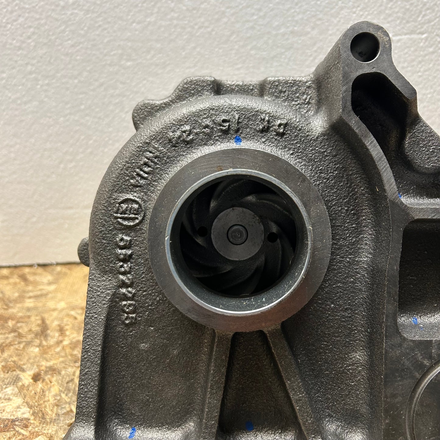 GENUINE ISX WATER PUMP CUMMINS X15 5484601